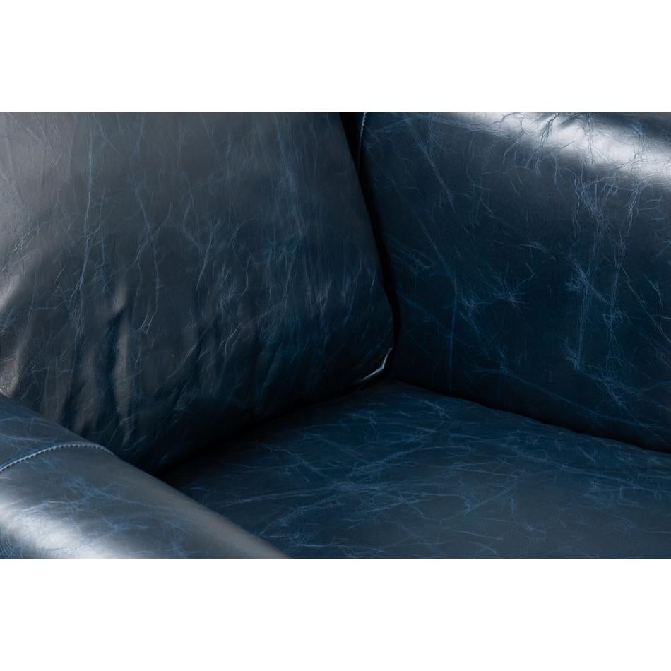 Chaise d'appoint en cuir bleu en vente 1