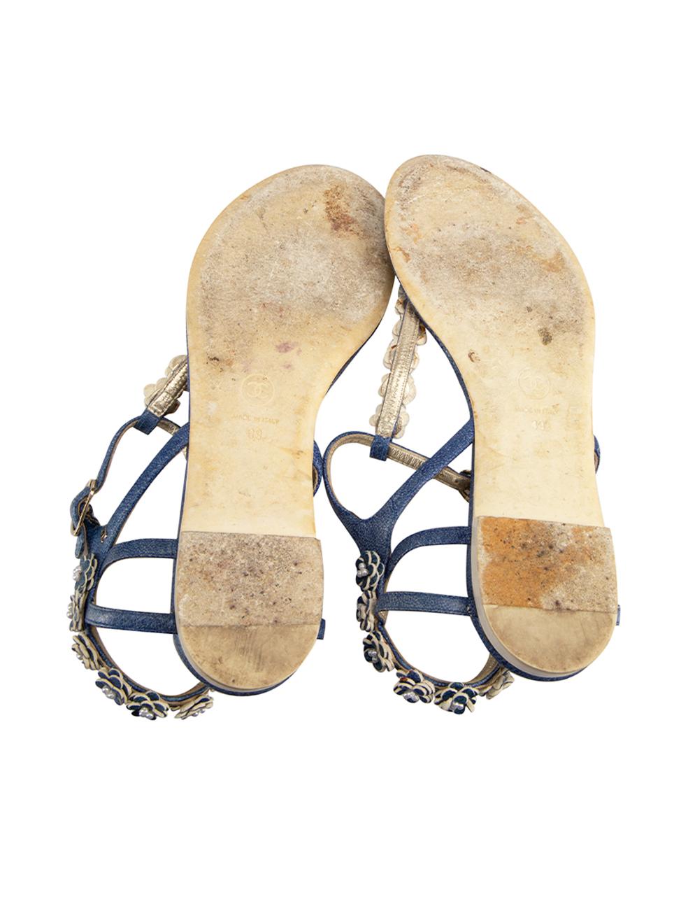 Women's Blue Leather Denim Print Floral Accent Thong Sandals Size IT 39 For Sale