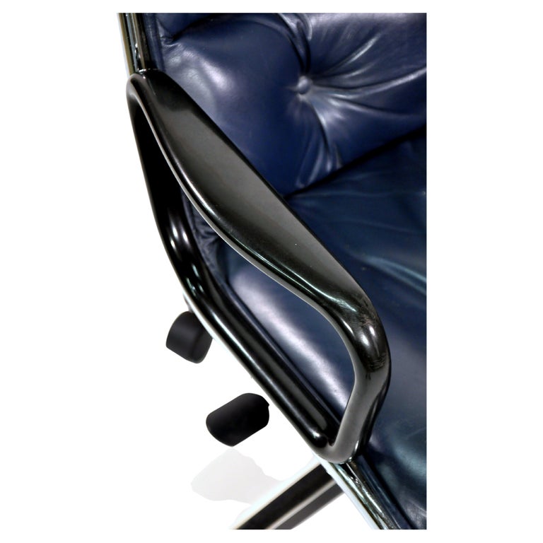 Blue leather executive office chair Clearance