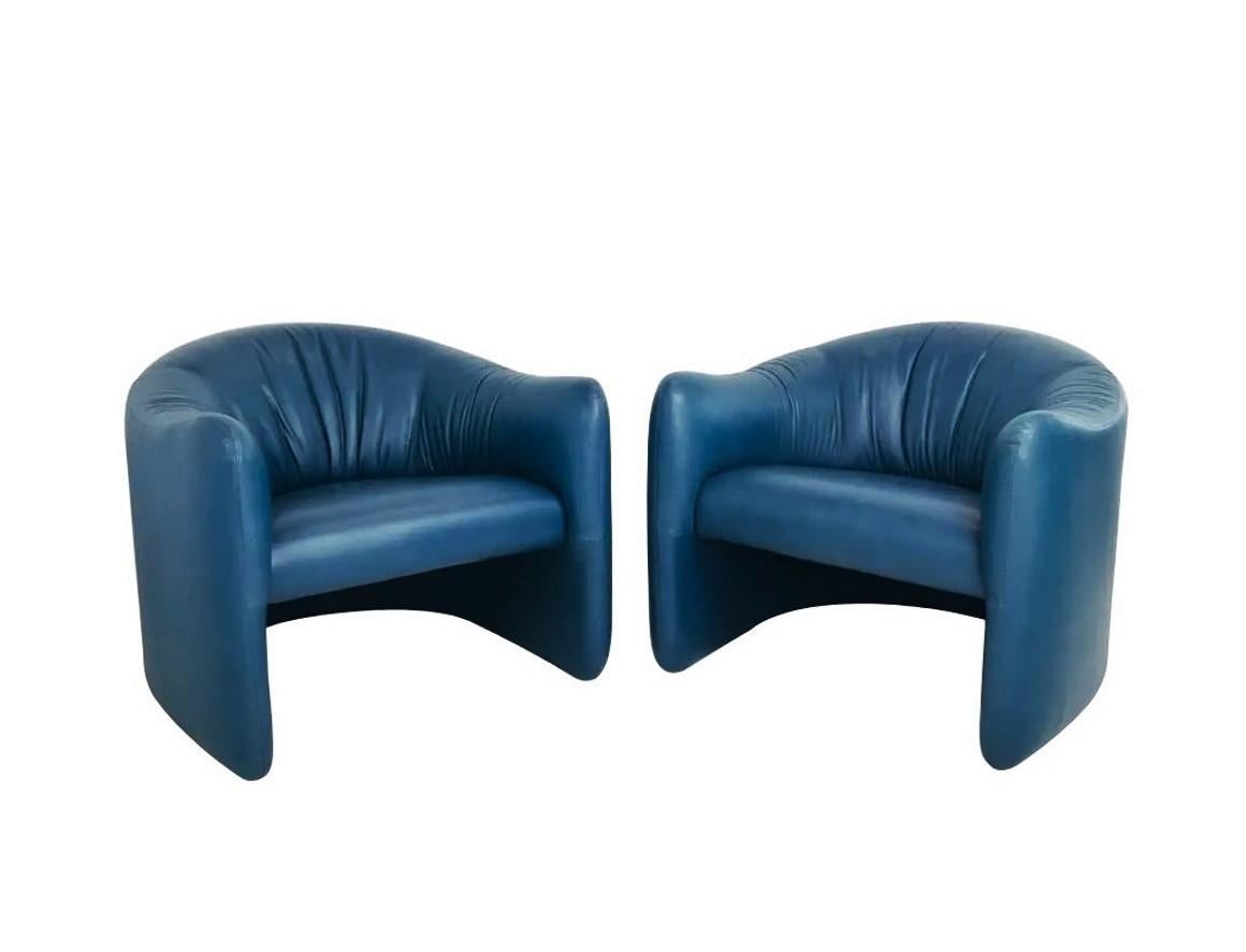Late 20th Century Blue Leather Lounge Chairs by Metropolitan Furniture Corporation For Sale