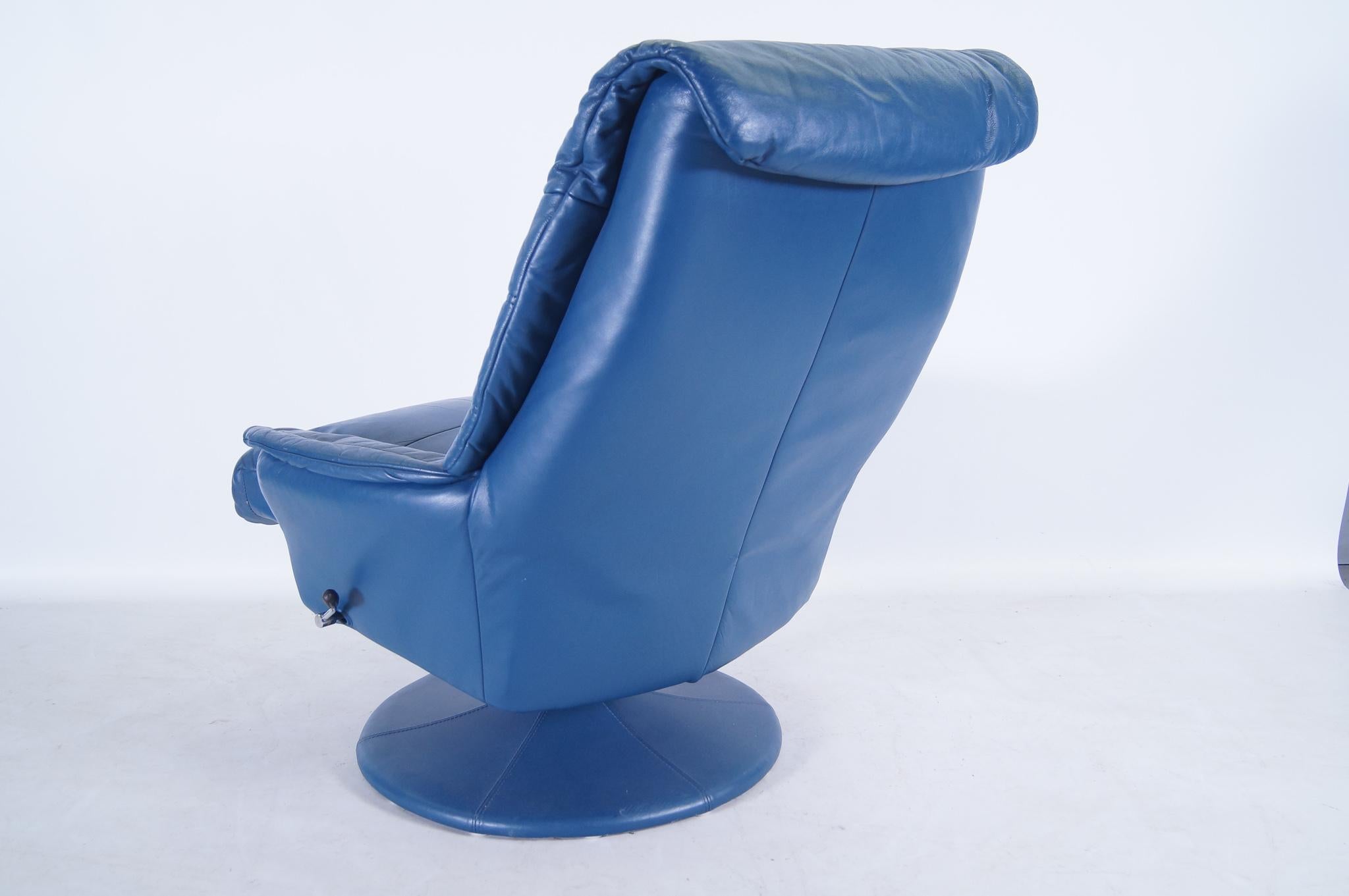 Blue Leather Recliners in the Style of Axel Enthoven, Set of 2 4