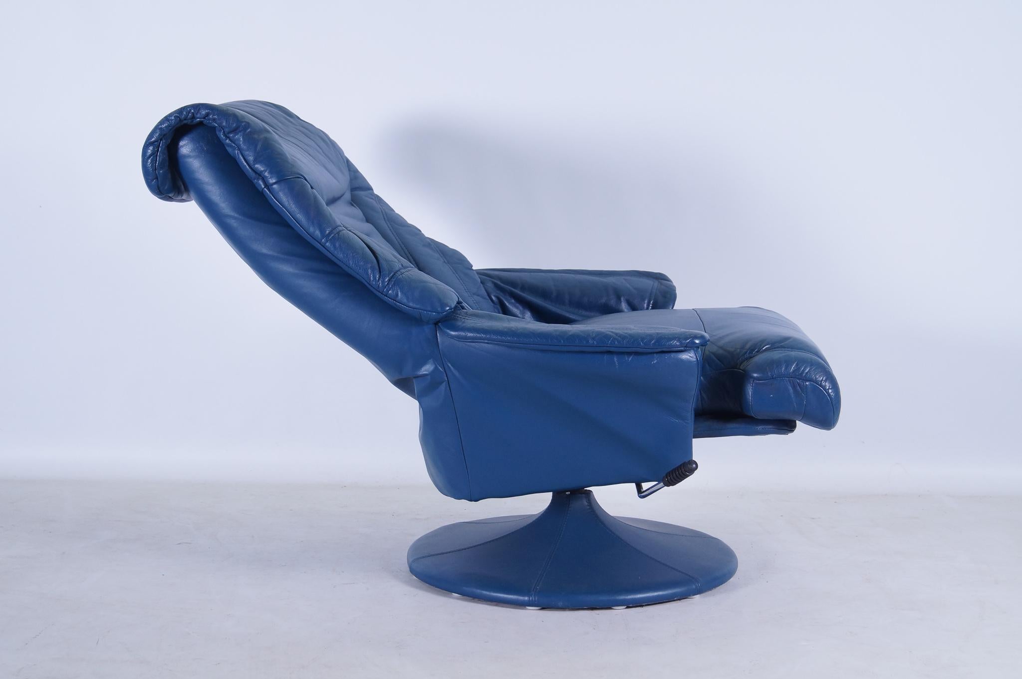 Blue Leather Recliners in the Style of Axel Enthoven, Set of 2 2