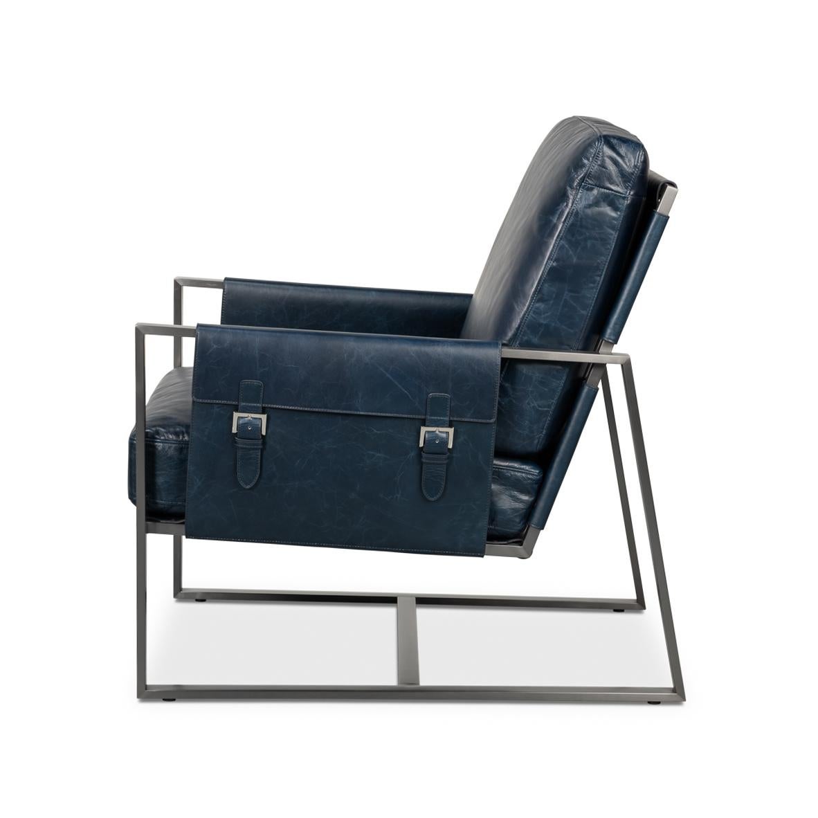 Industriel Chaise d'appoint en cuir bleu en vente