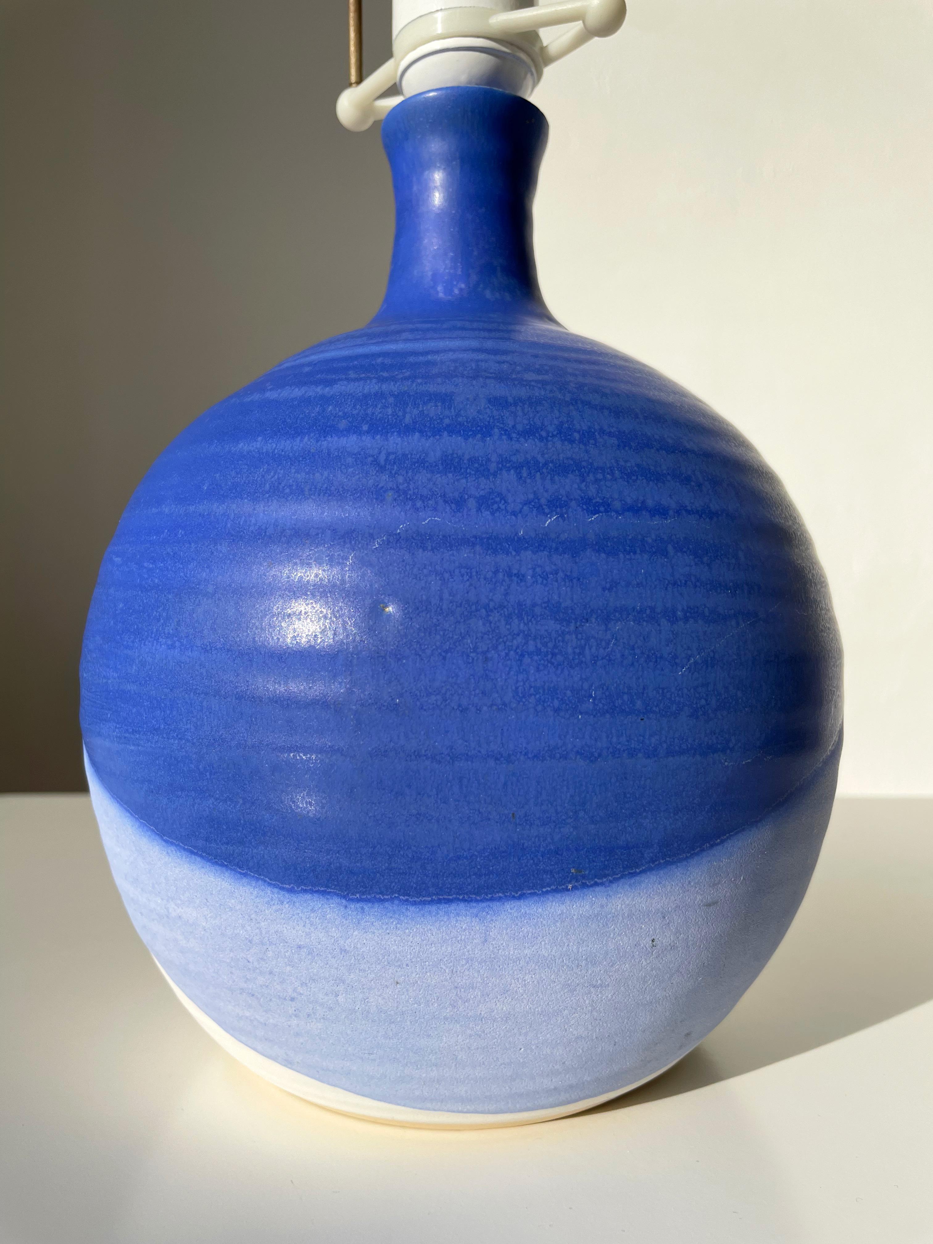 Ceramic 80s Blue, Lilac, White Danish Modernist Sculptural Table Lamp For Sale