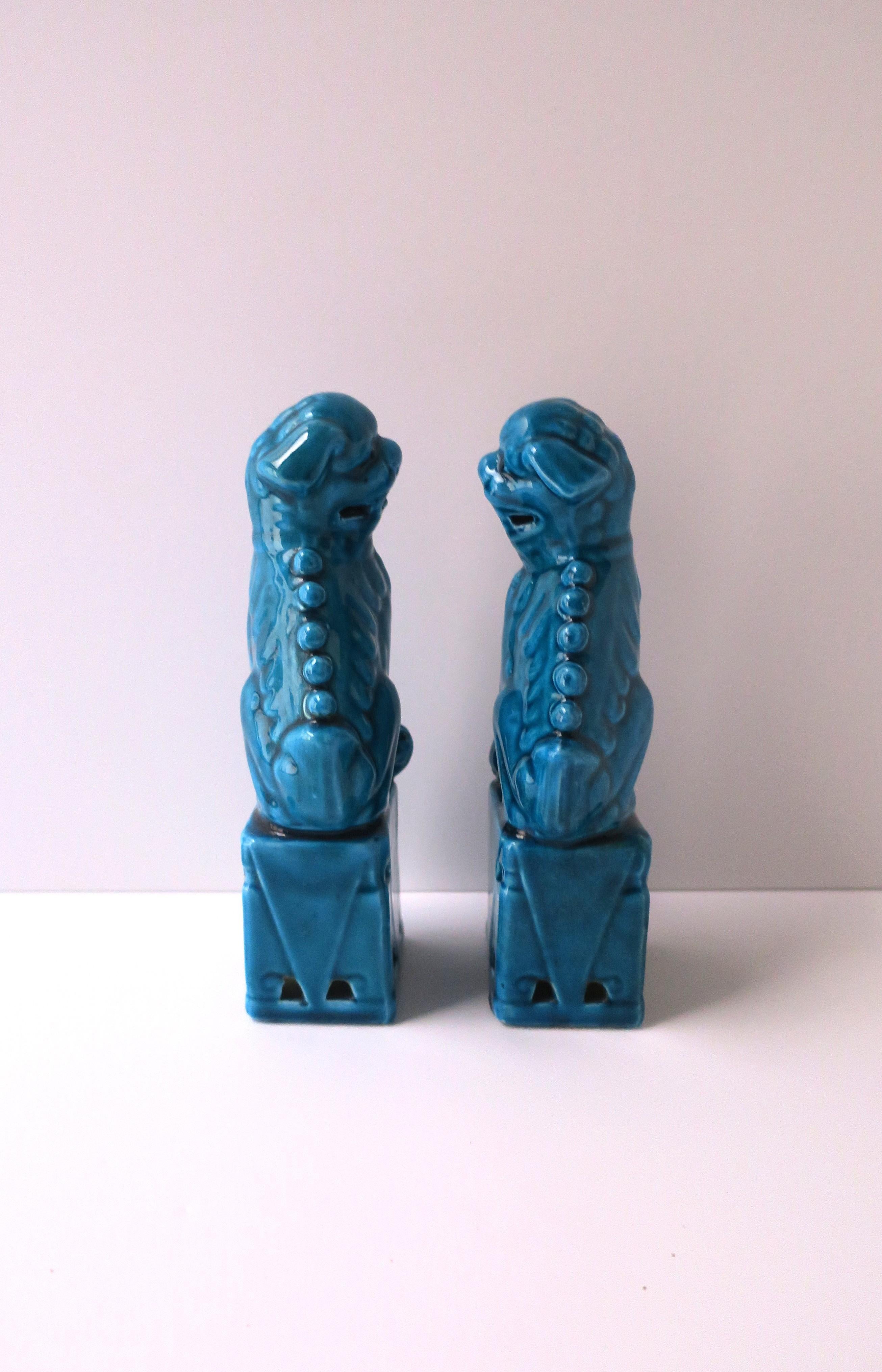 Blauer Löwe Foo Hunde Dekorative Objekte, Paar im Angebot 5