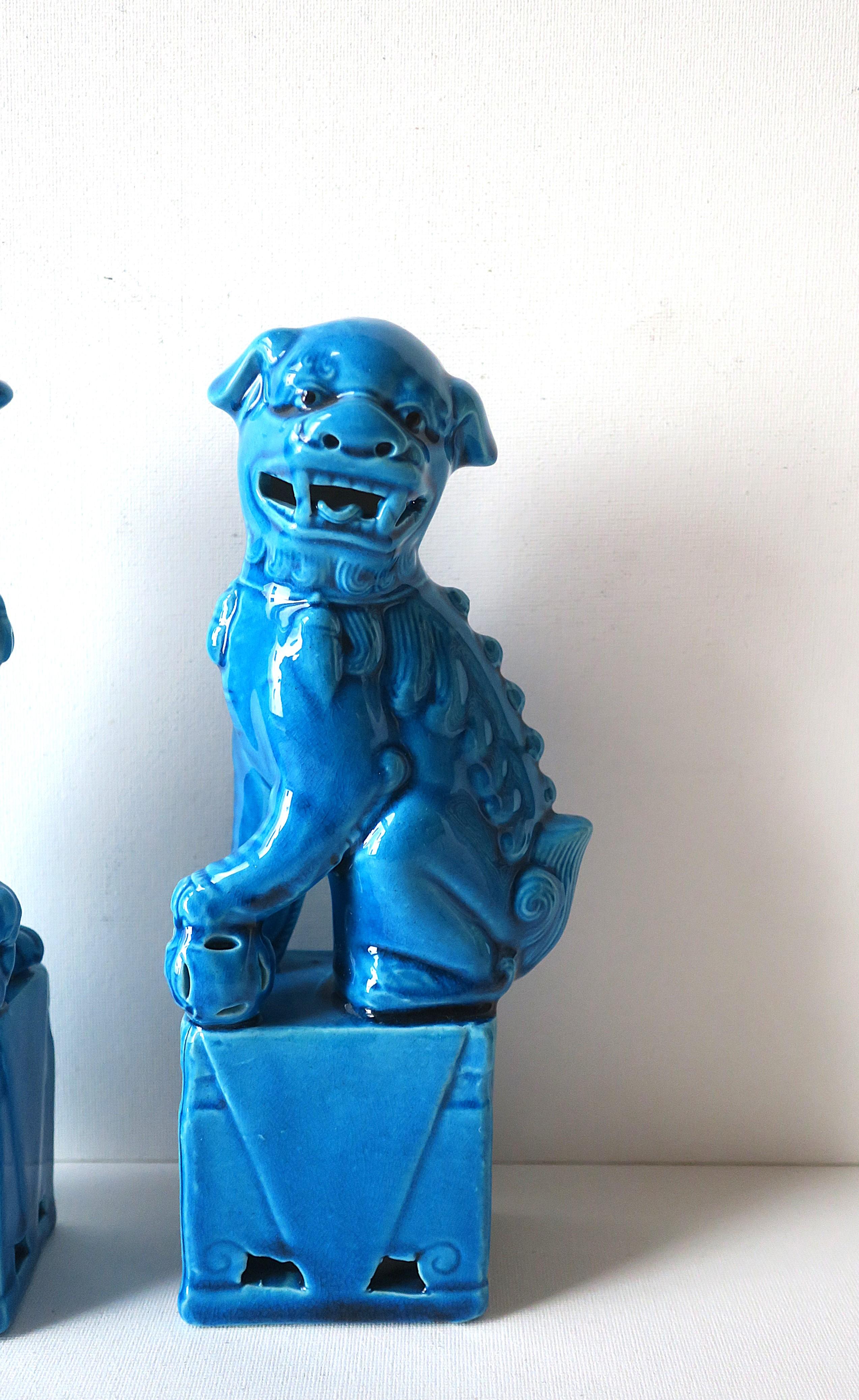 Blue Lion Foo Dogs Decorative Objects, Pair 1