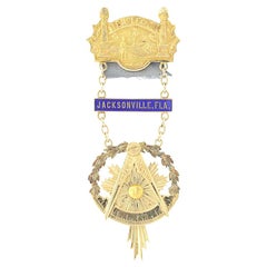 Blue Lodge Past Master Jewel, 14 Karat Yellow Gold Vintage Masonic Medal