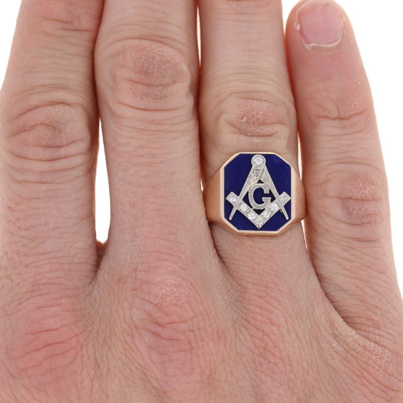 For Sale:  Blue Lodge Yellow Gold Diamond Ring, 14k Round Cut .12ctw Vintage Masonic 3