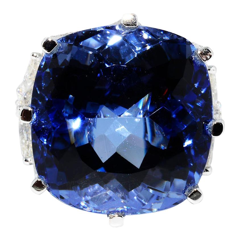 Blue Maxixe Beryl and Diamond Cocktail 18 Karat White Gold Ring For Sale