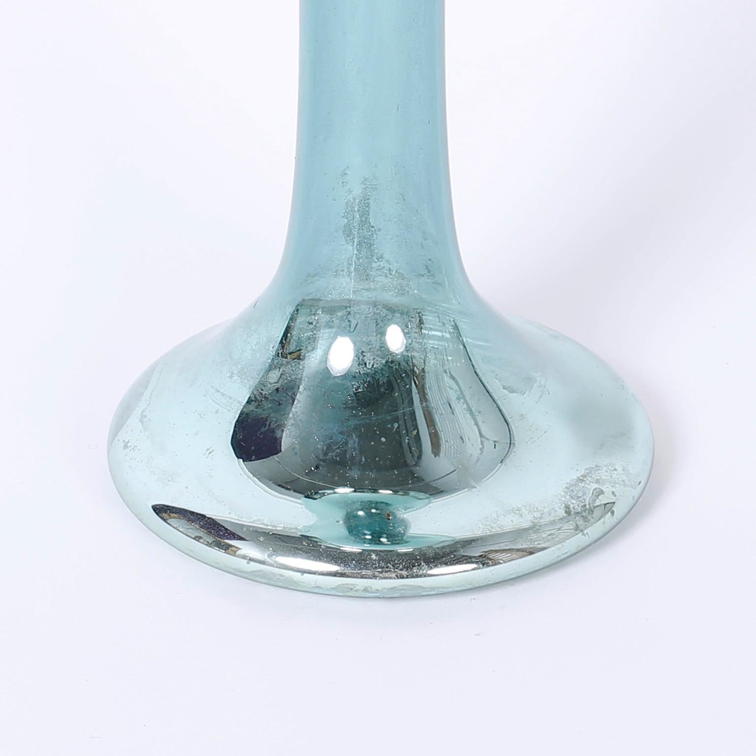 Blue Mercury Glass Gazing Ball In Good Condition For Sale In Palm Beach, FL