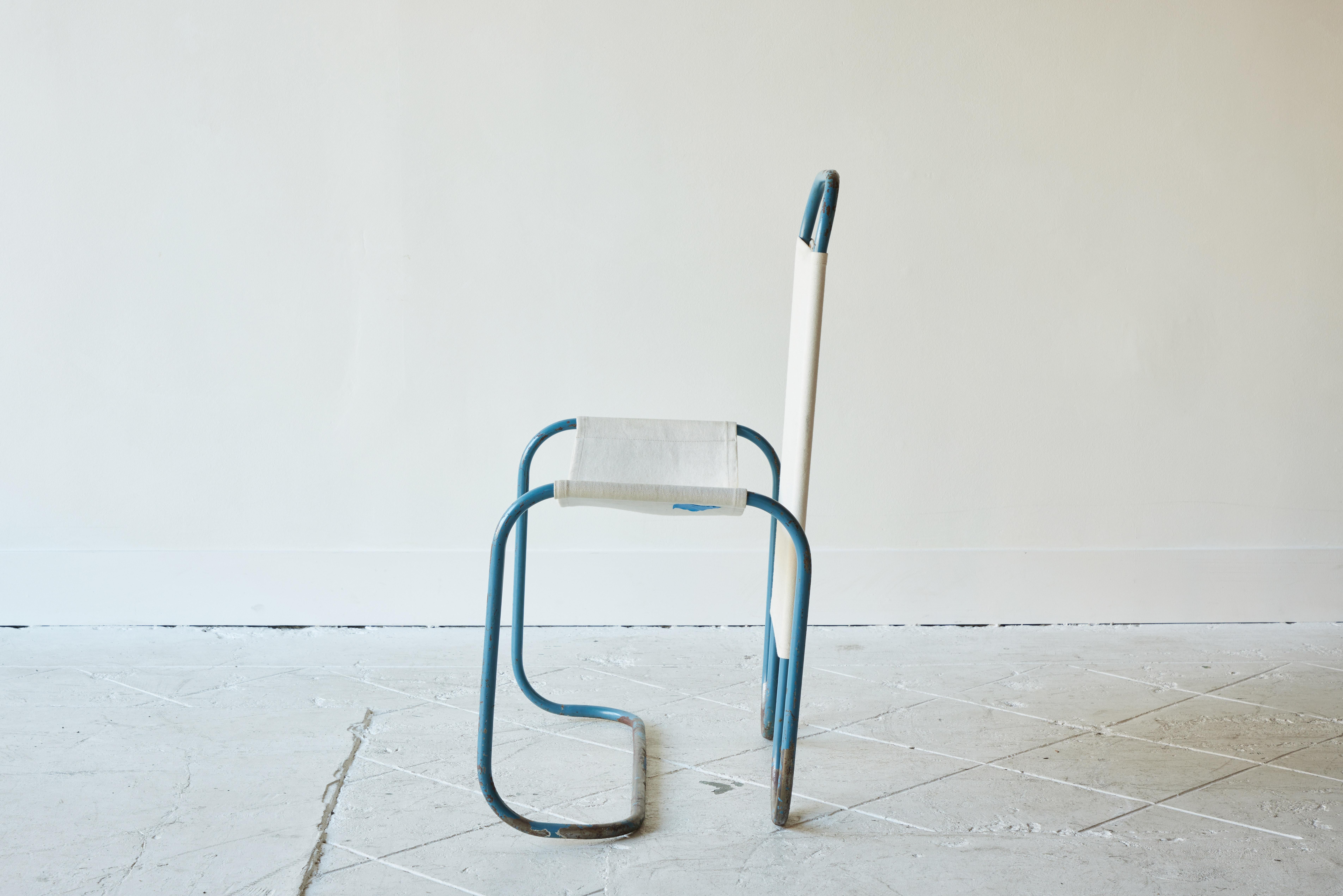 Blue Metal Bauhaus Sling Chair In Good Condition In Los Angeles, CA