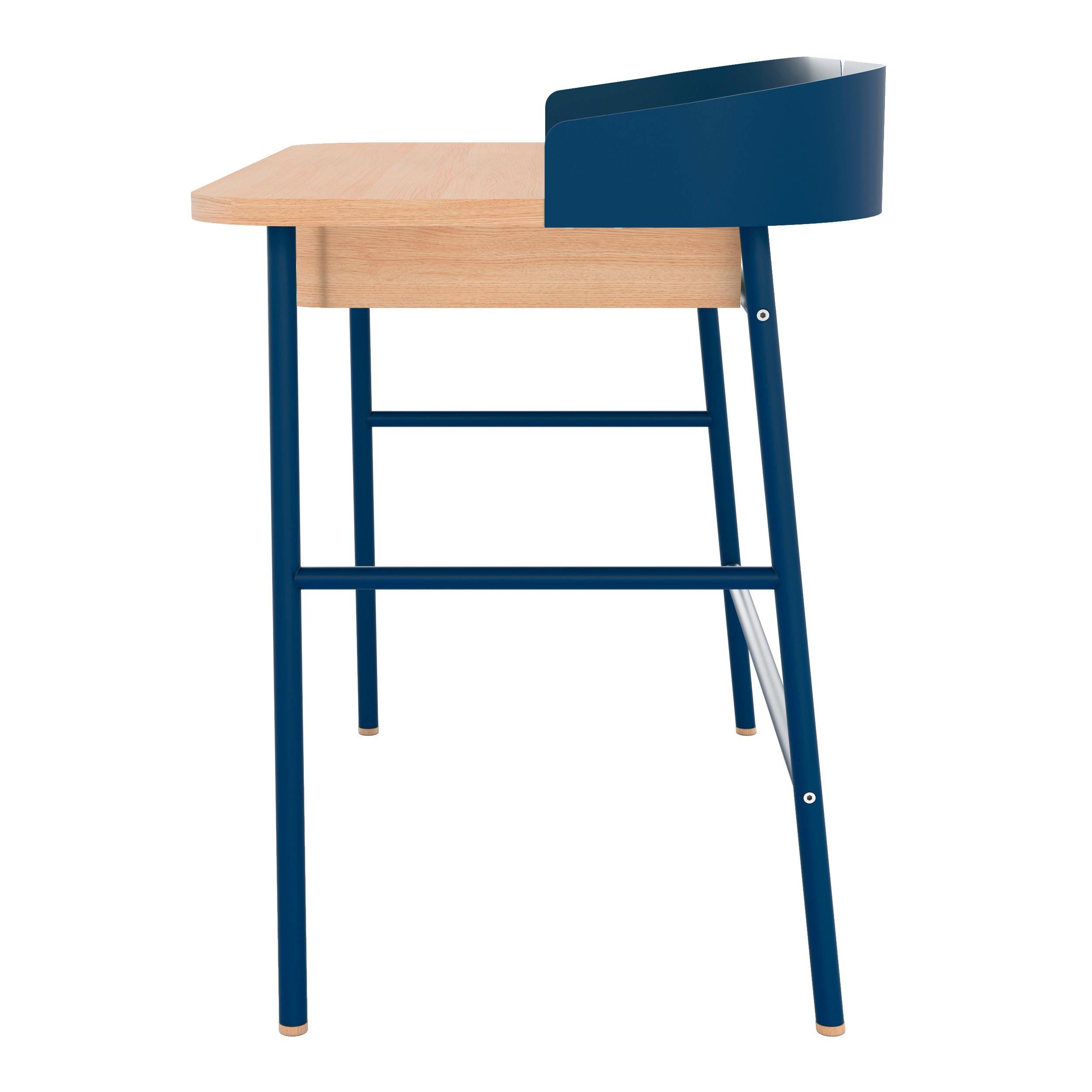 Blauer Metallschreibtisch Victor Oak Natural von HARTO (Postmoderne) im Angebot