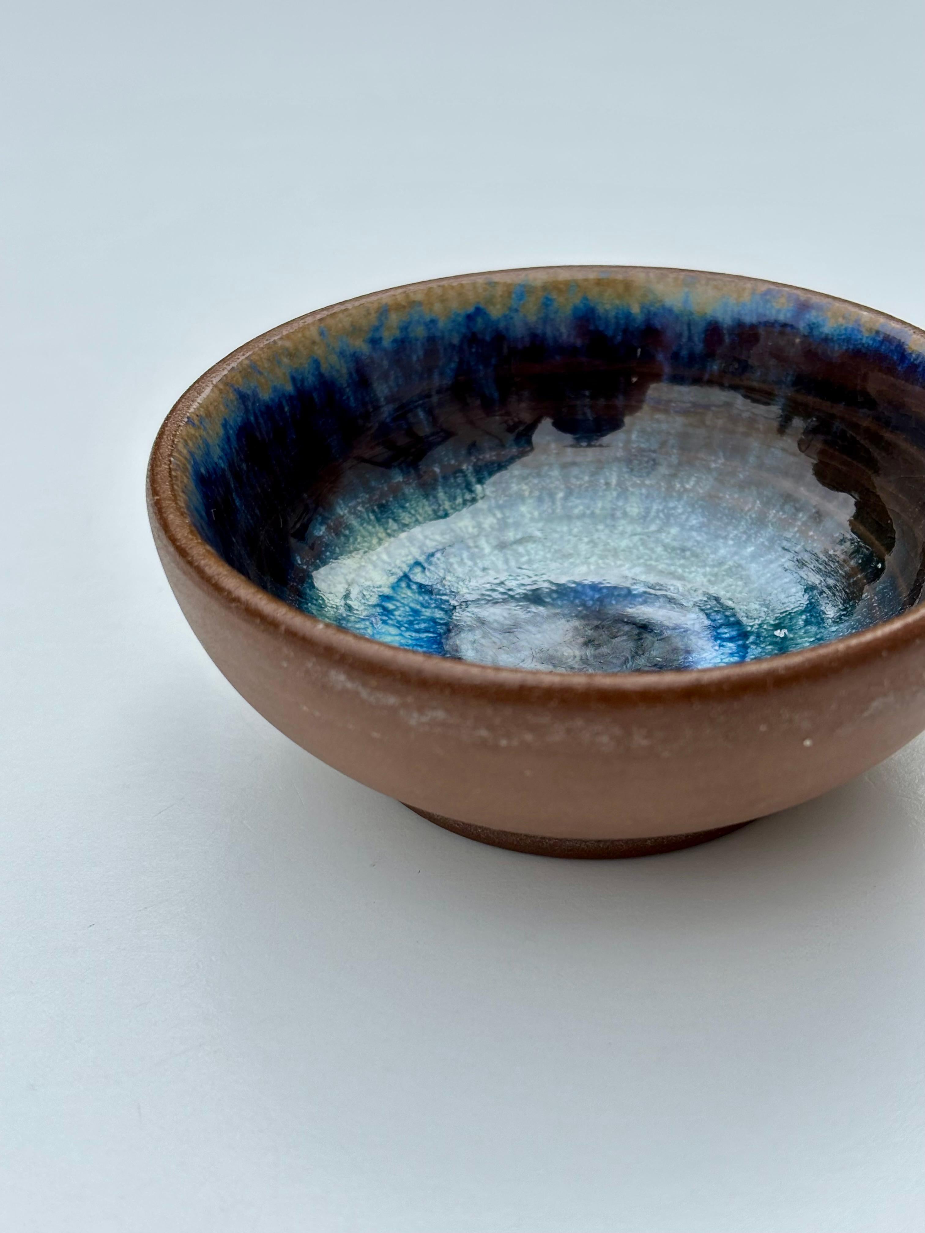 Ceramica Videopoche in gres blu di Michael Andersen, anni '60 in vendita