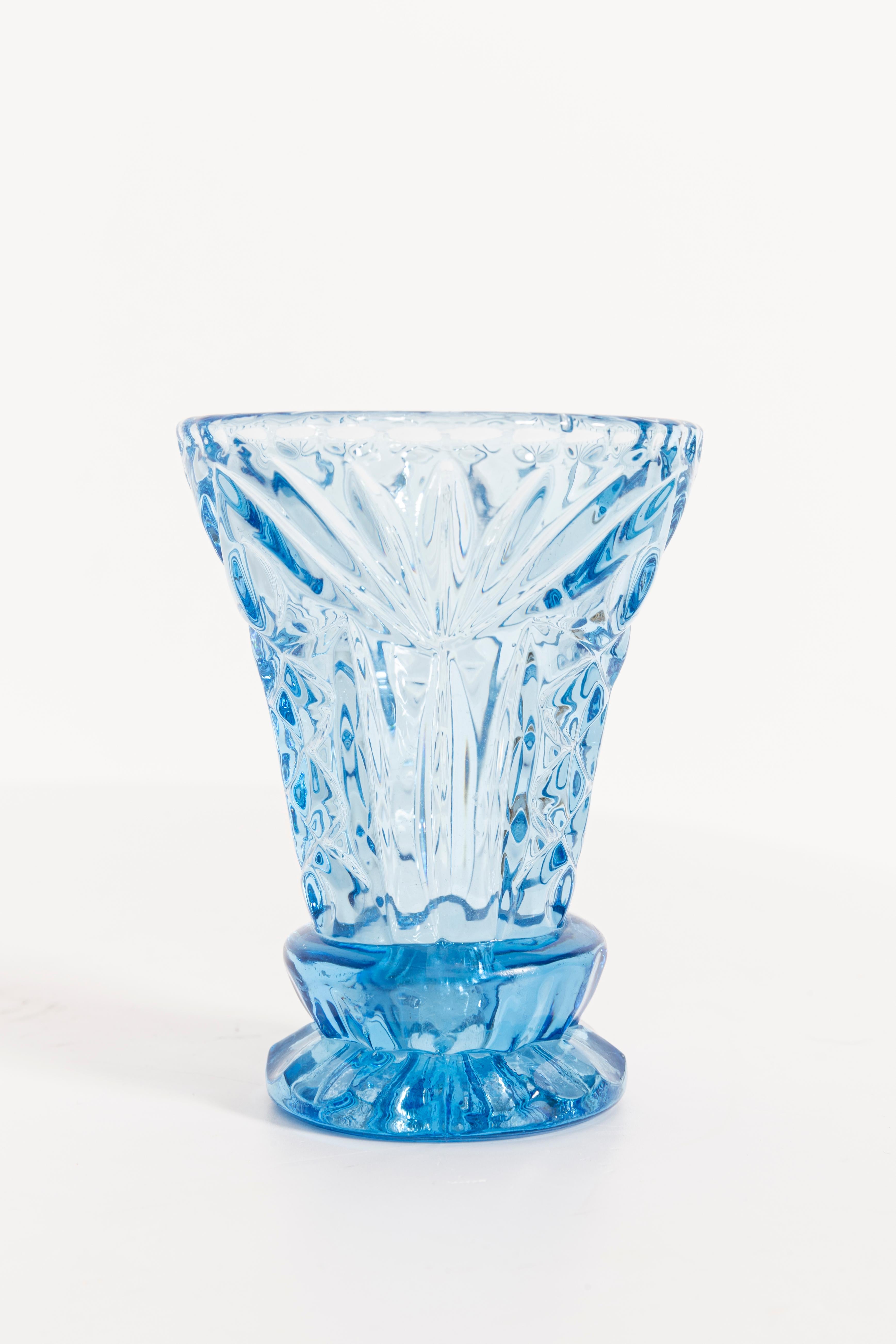 Blaue blaue Mini-Vintage-Vase, 20. Jahrhundert, Europa, 1960er Jahre im Angebot 1