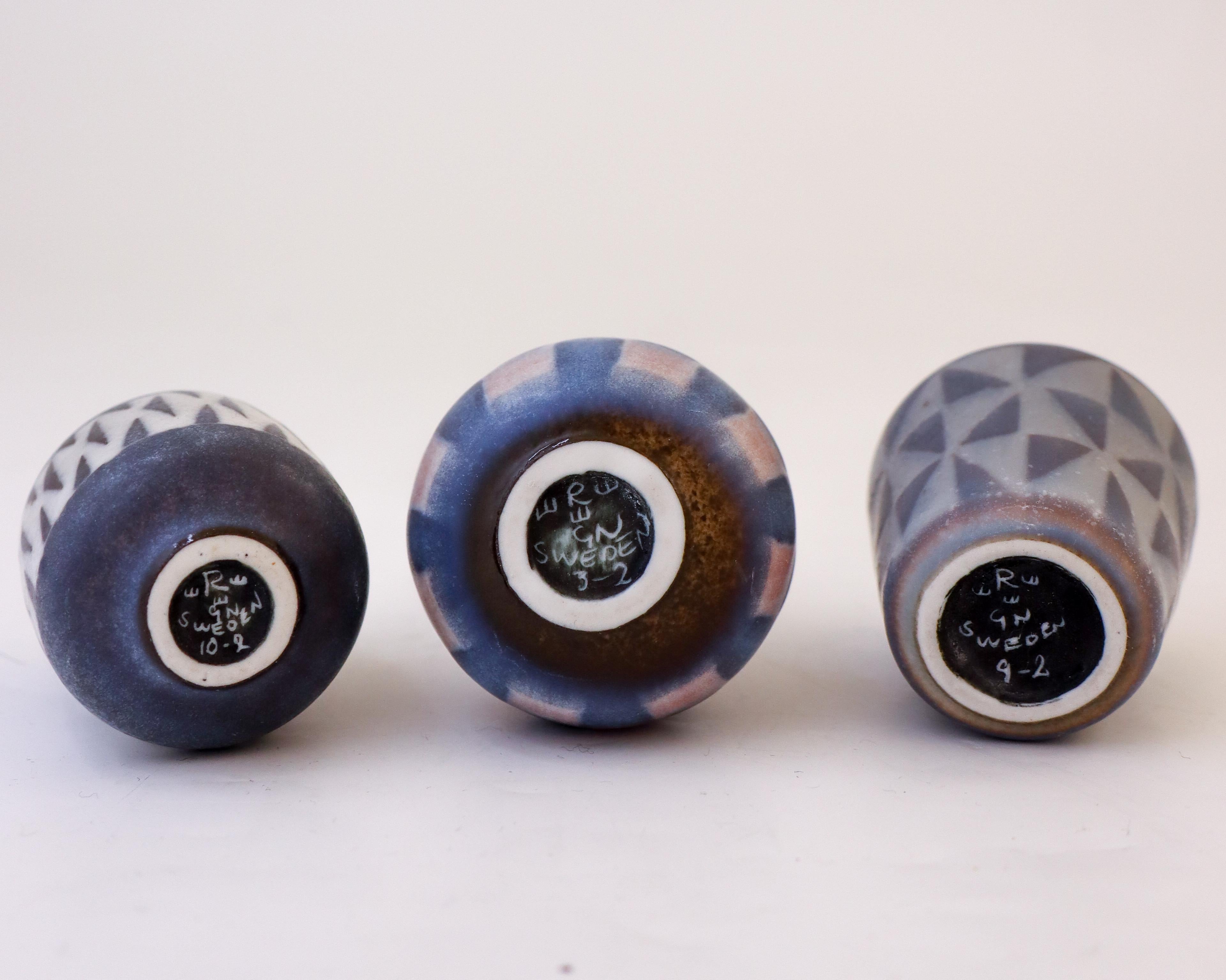 Smaltato Vaso e ciotola in miniatura blu - Bertil Lundgren - Rörstrand - Metà secolo moderno in vendita