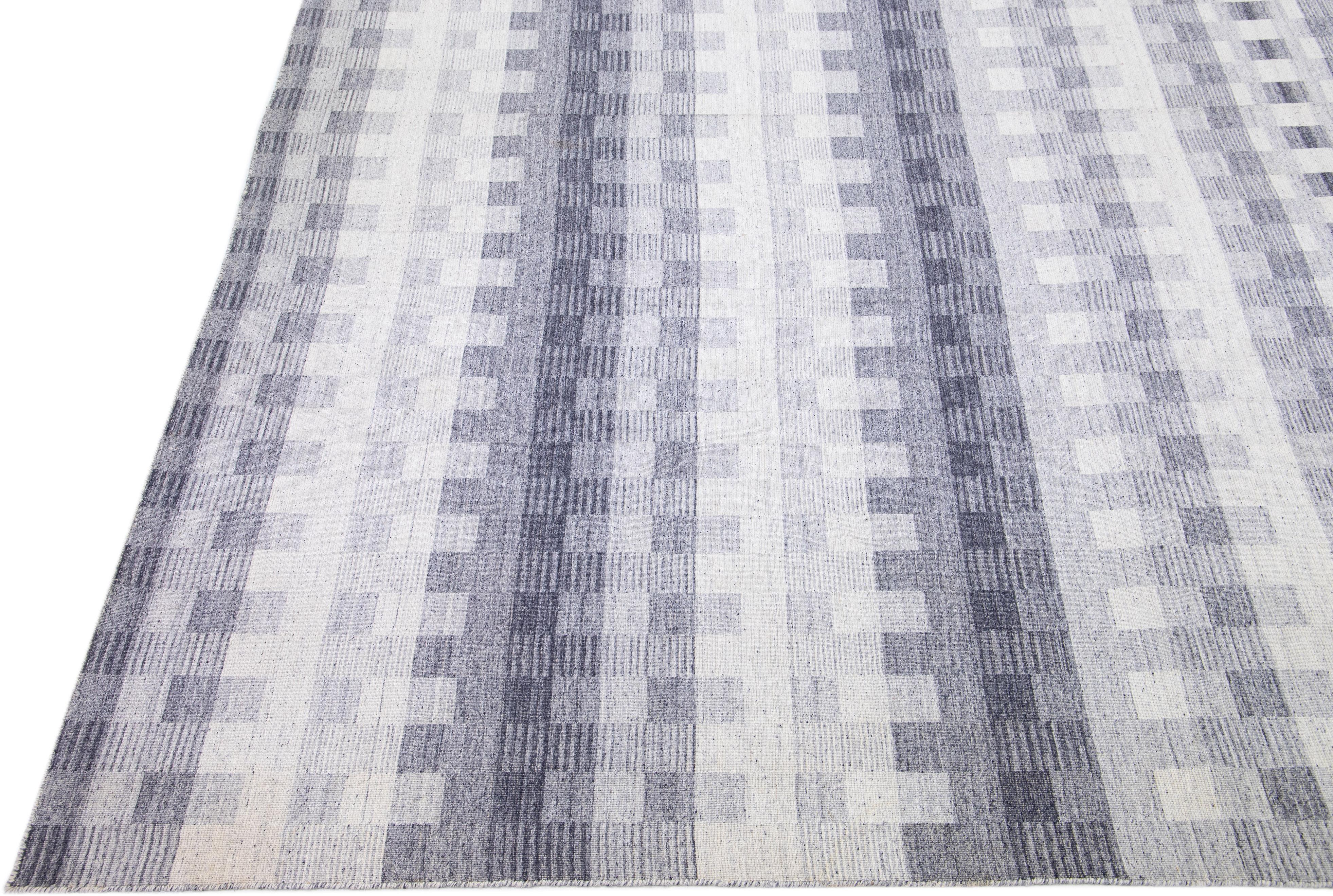 Hand-Knotted Blue Modern Kilim Flatweave Ivory & Gray Wool Rug With Geometric Seamless Motif For Sale
