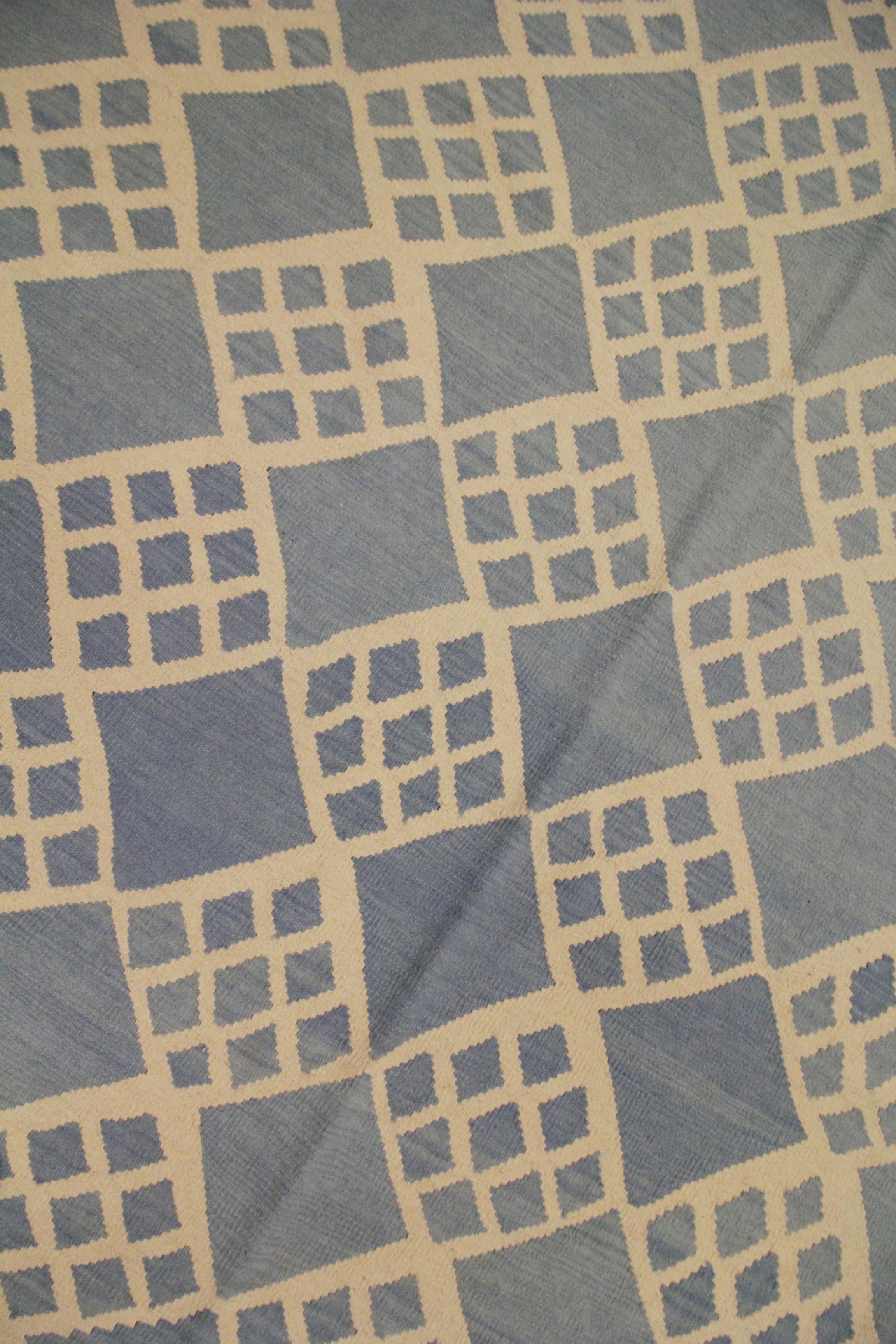 Blue Modern Kilim Rugs Geometric Carpet Wool Scandinavian Rug In New Condition In Hampshire, GB