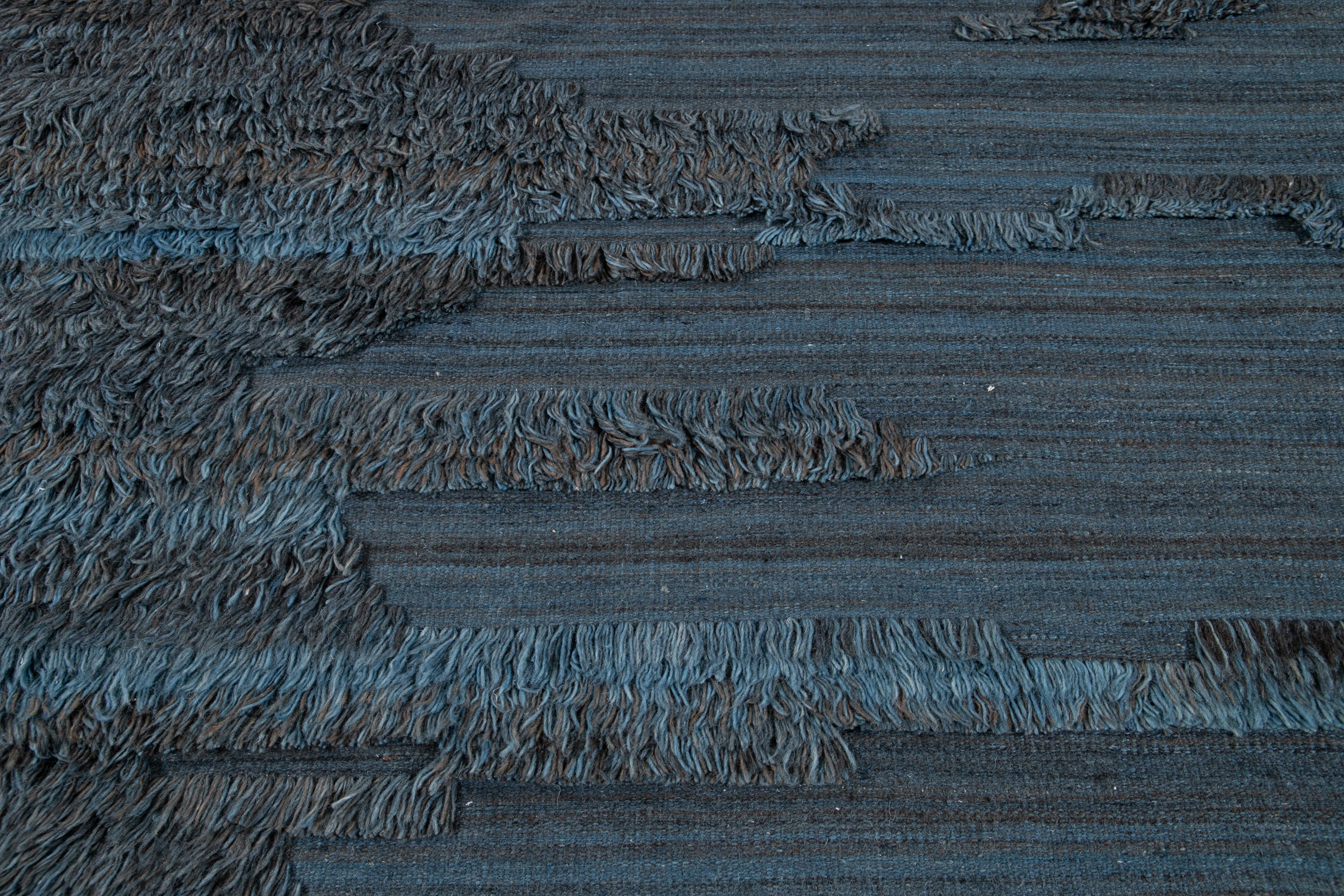Alfombra de lana bereber azul de estilo marroquí moderno en venta 3