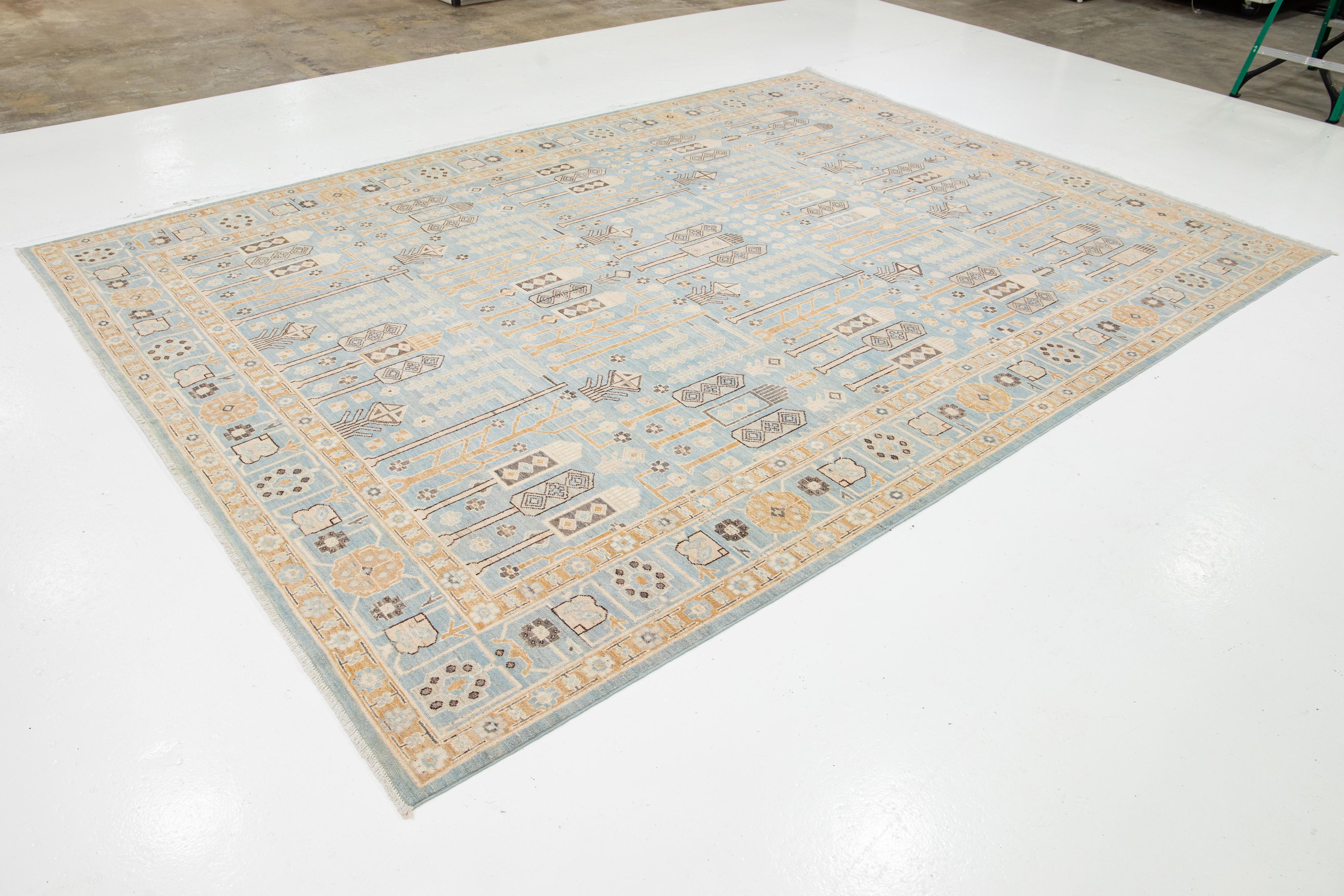 Annodato a mano Tappeto in lana fatto a mano in stile Oushak moderno blu con design geometrico in vendita