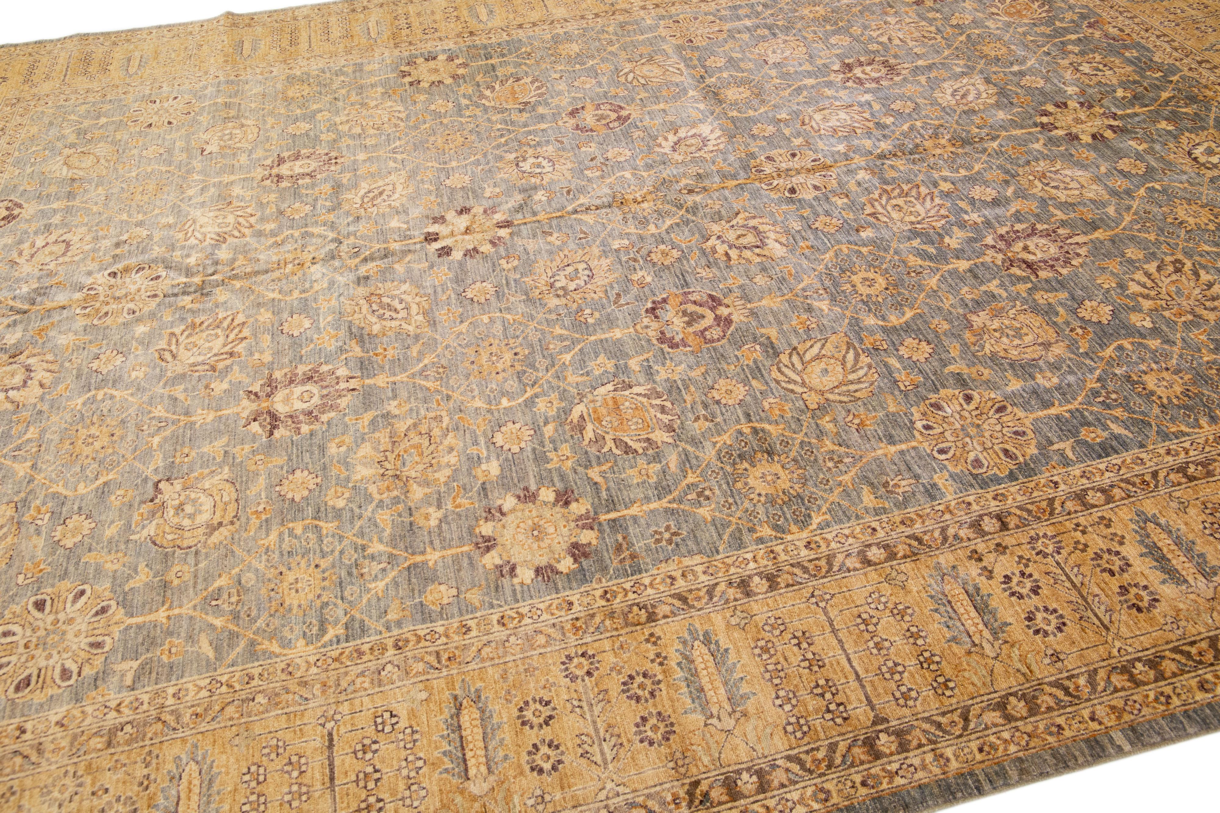 Blauer, moderner, handgefertigter Peshawar-Wollteppich mit Palmettenmotiv (Handgeknüpft) im Angebot