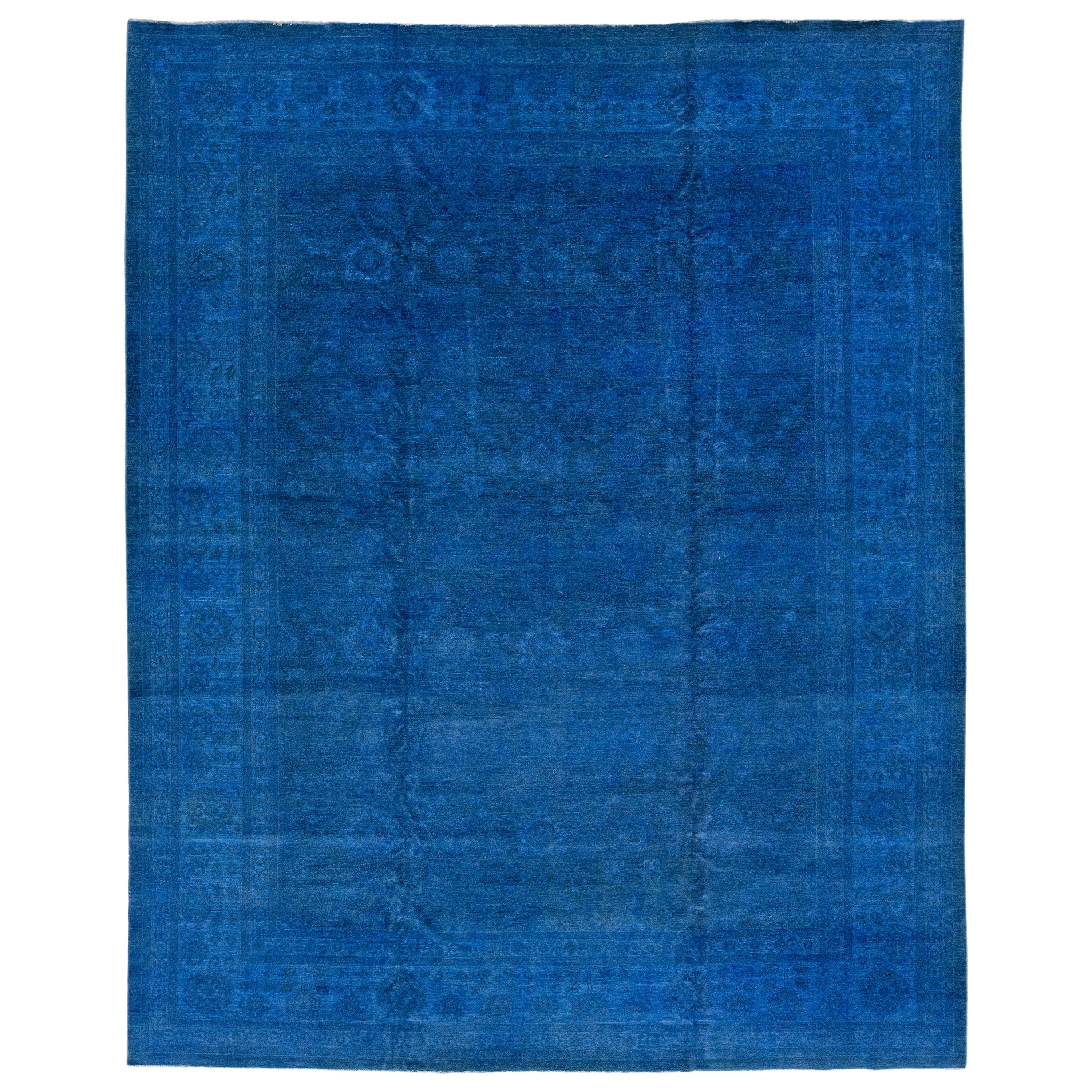 Alfombra de lana india azul moderna Peshawar Overdyed hecha a mano en venta