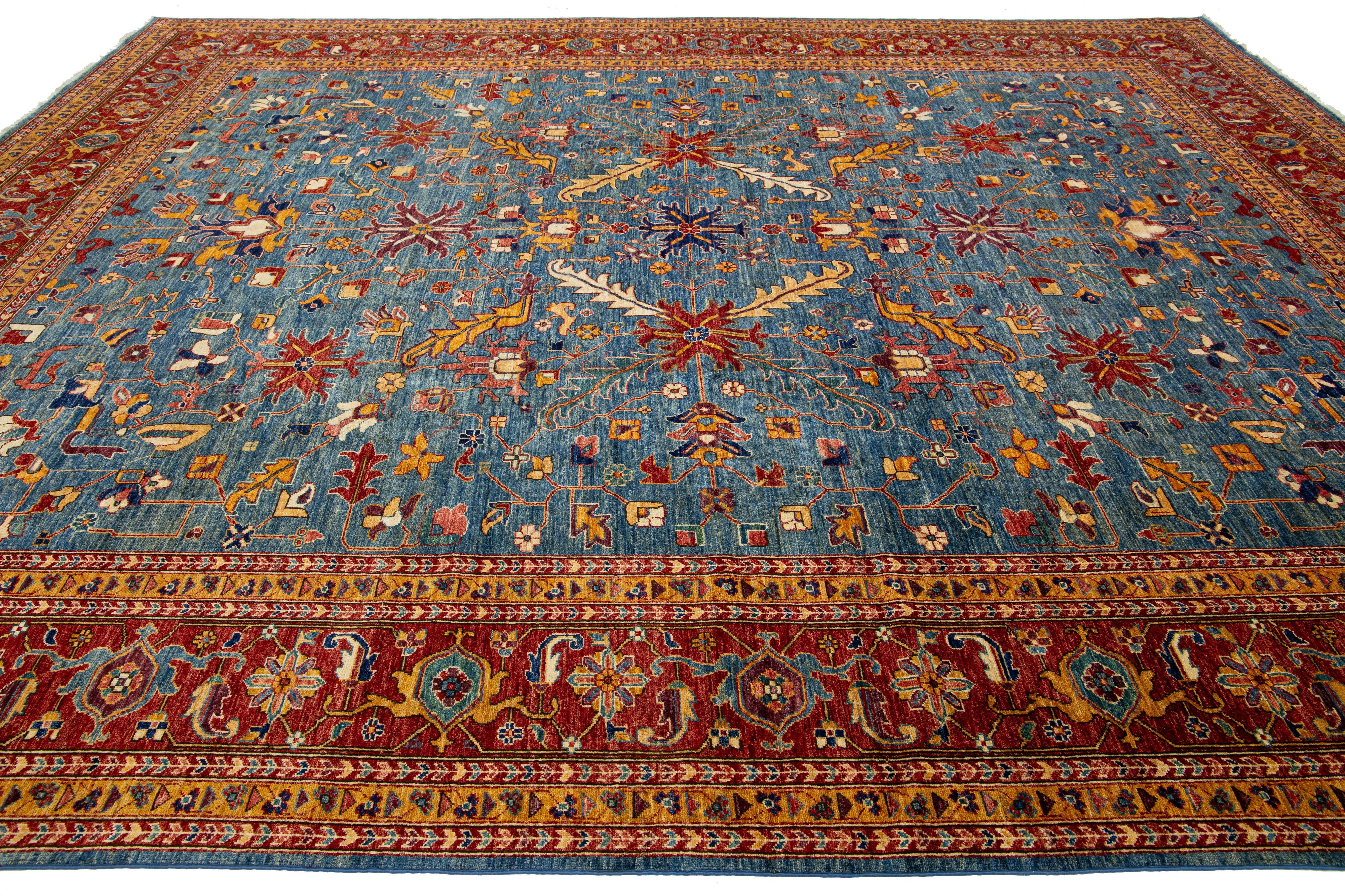 Blauer moderner Wollteppich im Serapi-Stil mit Blumenmotiv im Serapi-Stil (Handgeknüpft) im Angebot
