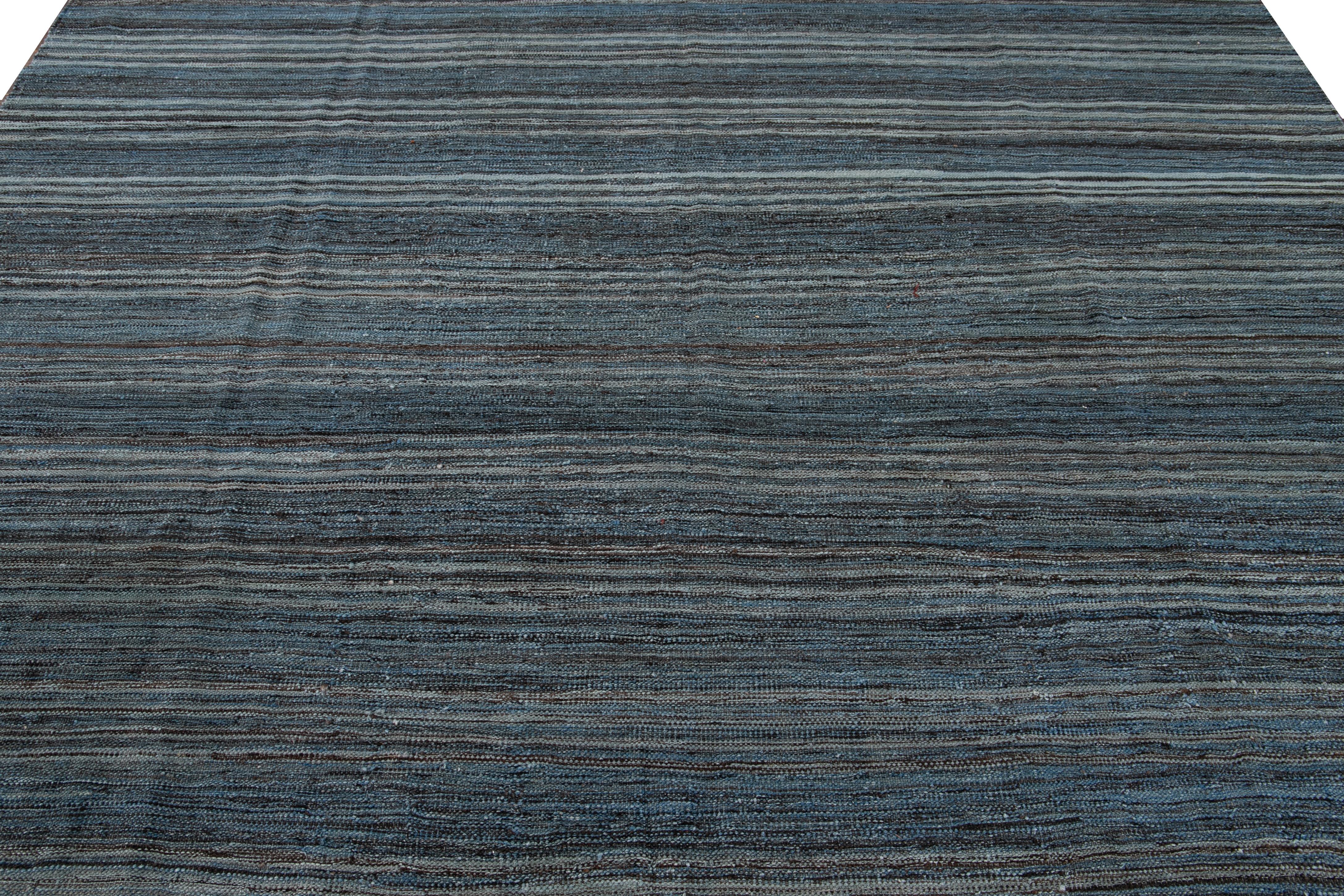 Alfombra moderna de lana de tejido plano azul crespo hecha a mano Kilim en venta