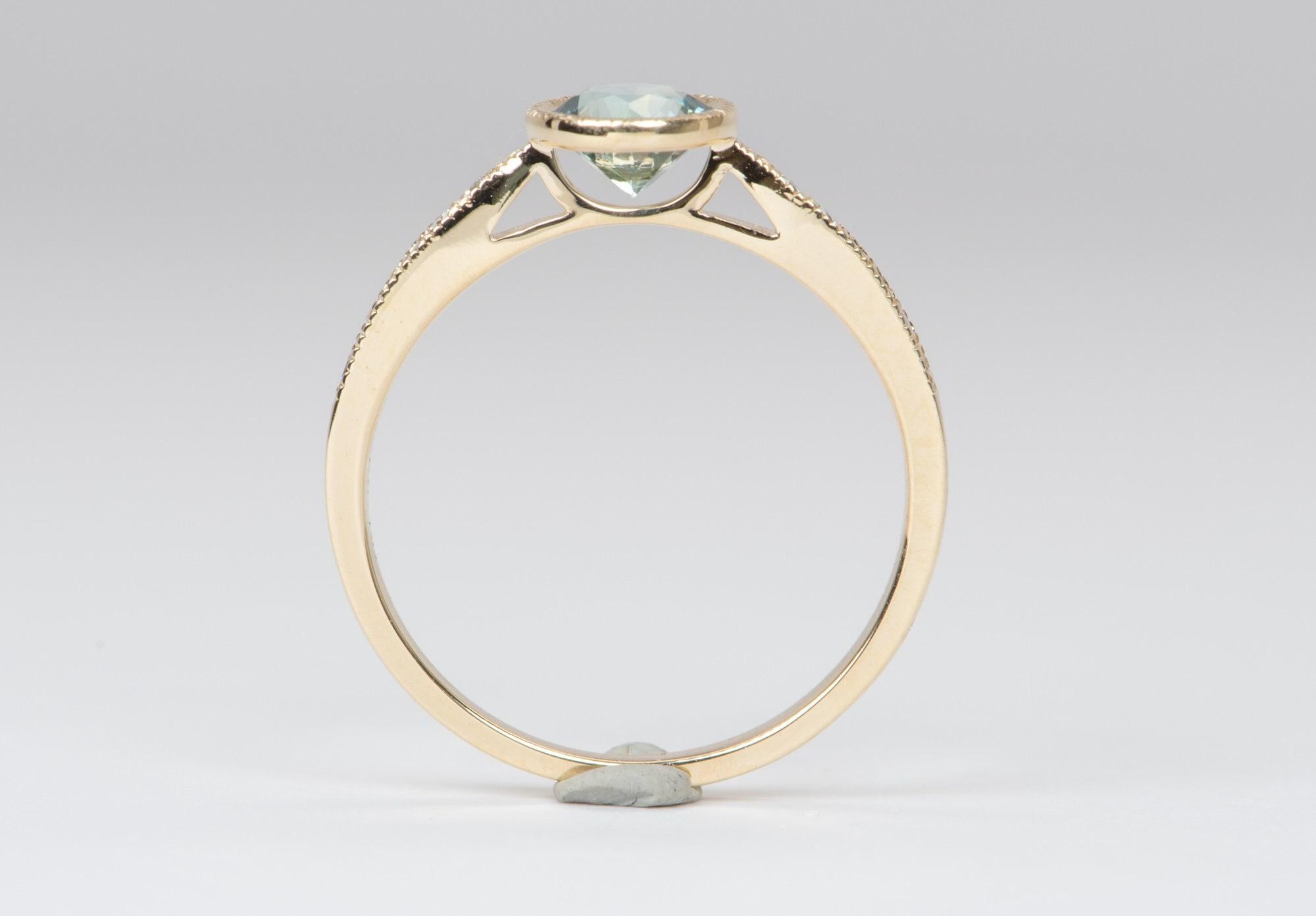Blauer Montana Saphir Lünette Set 14K Gelbgold Verlobungsring Diamantband 1