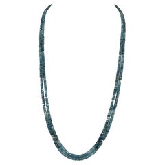 Ombre Paradizia-Halskette mit blauem Moss-Aquamarin