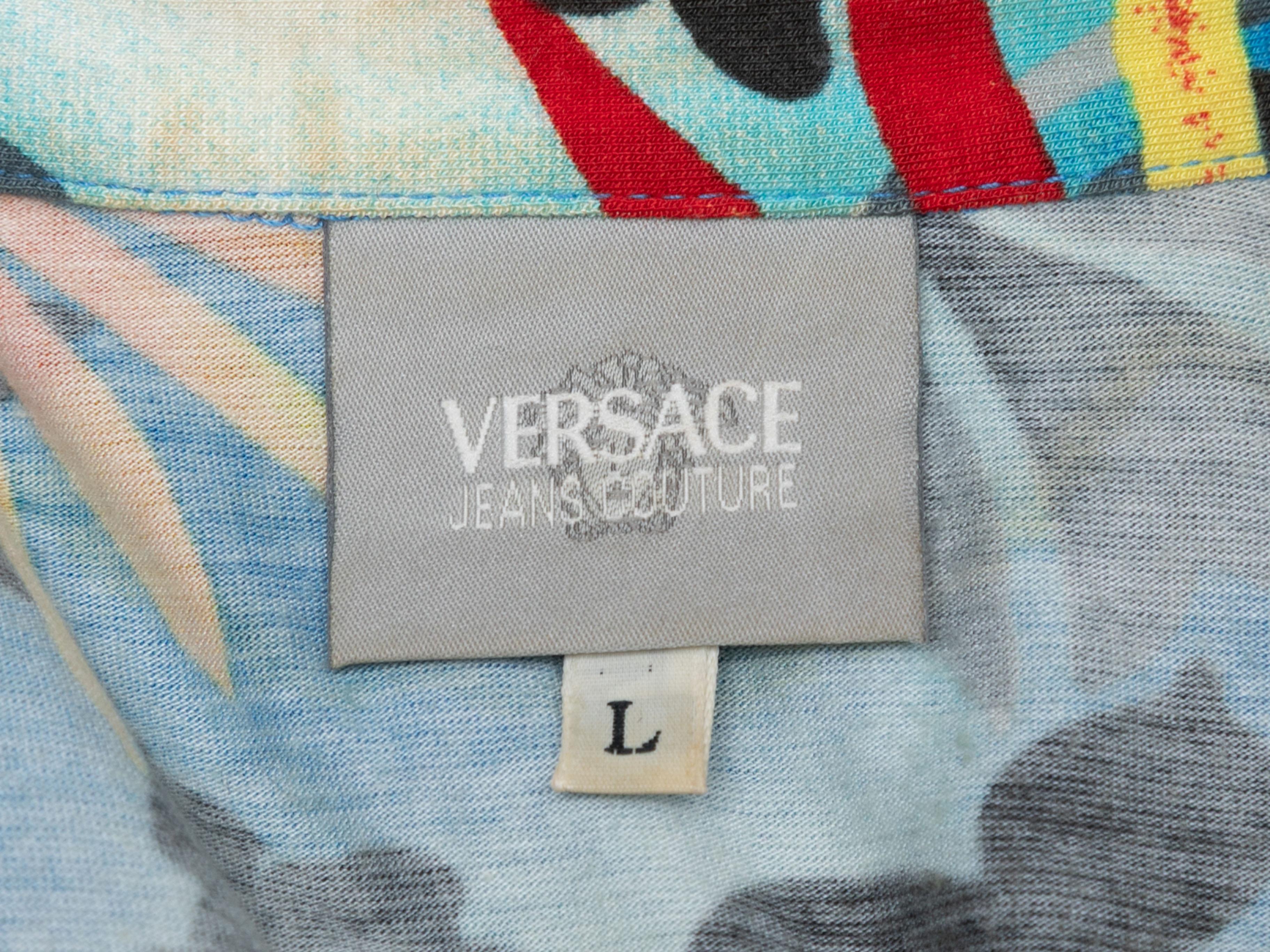 Blaues & mehrfarbiges Versace Jeans Couture Kurzarm-Oberteil mit Blumendruck und Knopfleiste Damen im Angebot