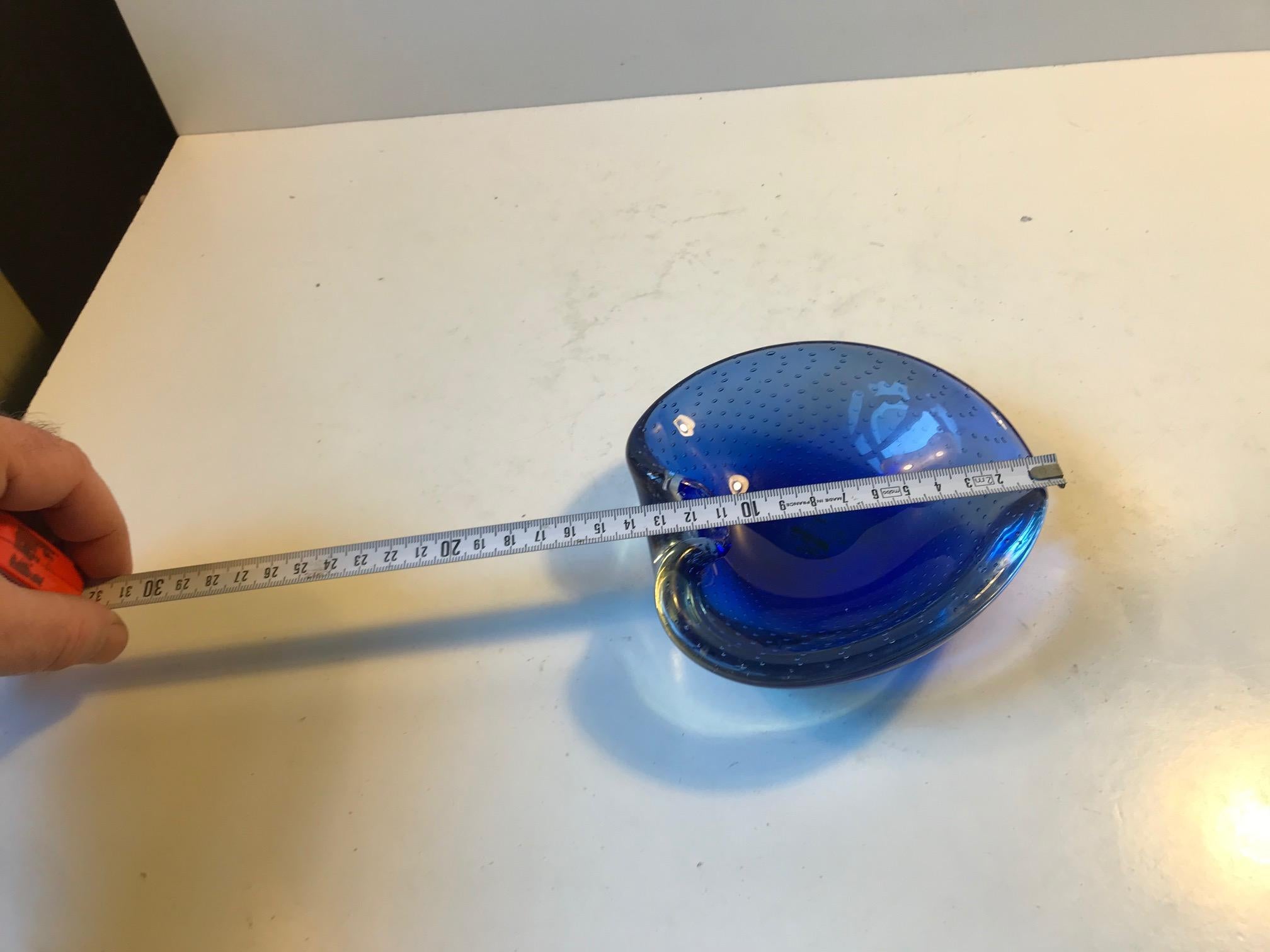 Blue Murano Ashtray with Air Bubbles from Seguso, 1950s 2