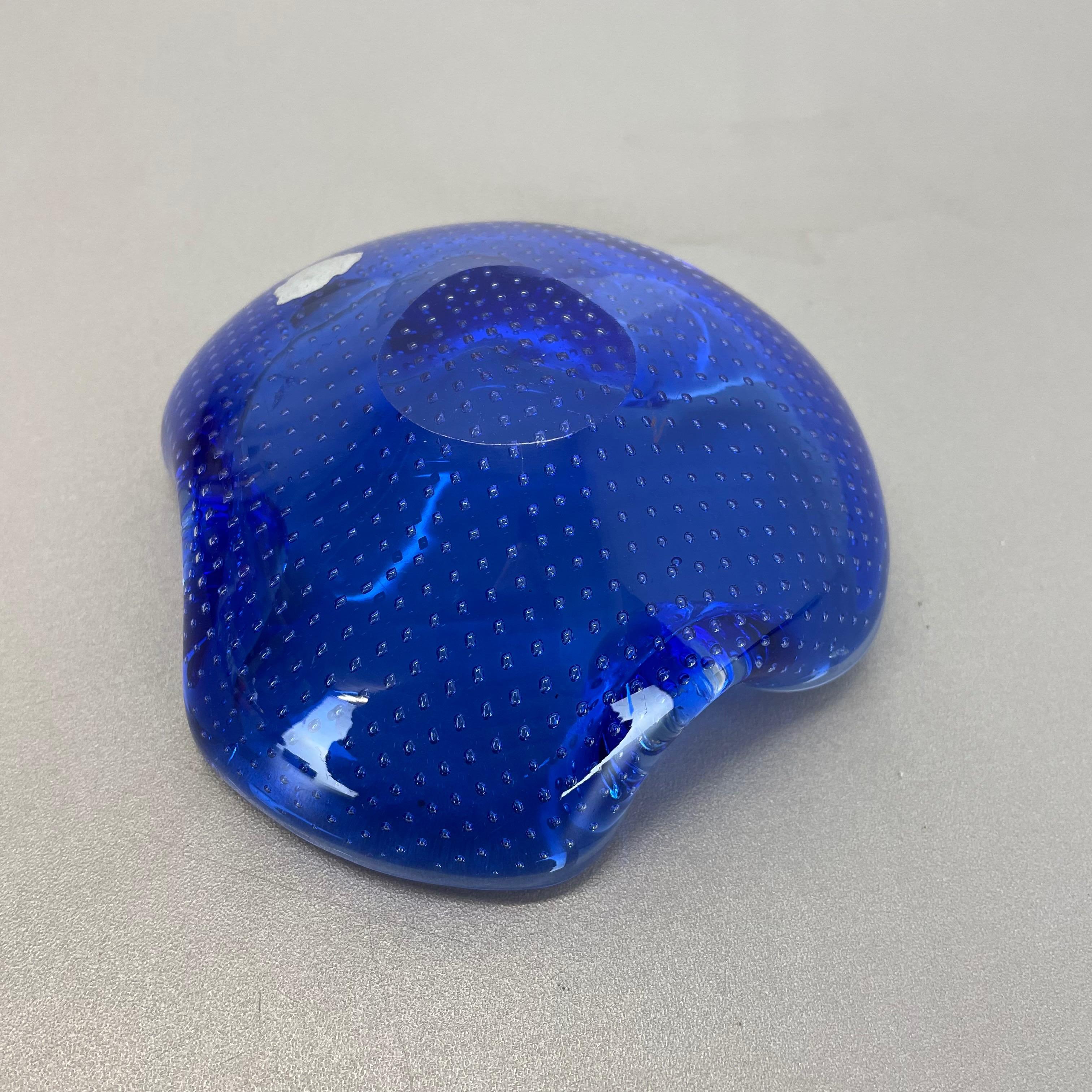 Blue Murano Bubble Glass Bowl Element Shell Ashtray Murano, Italy, 1970s 3