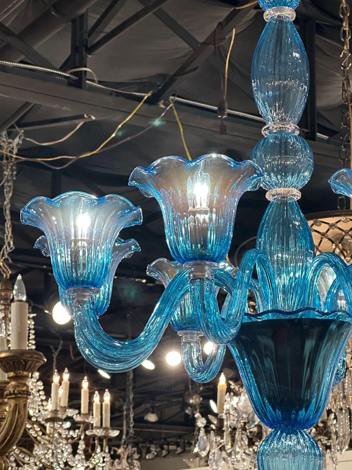 Contemporary Blue Murano Glas Chandelier with 8 Lights For Sale