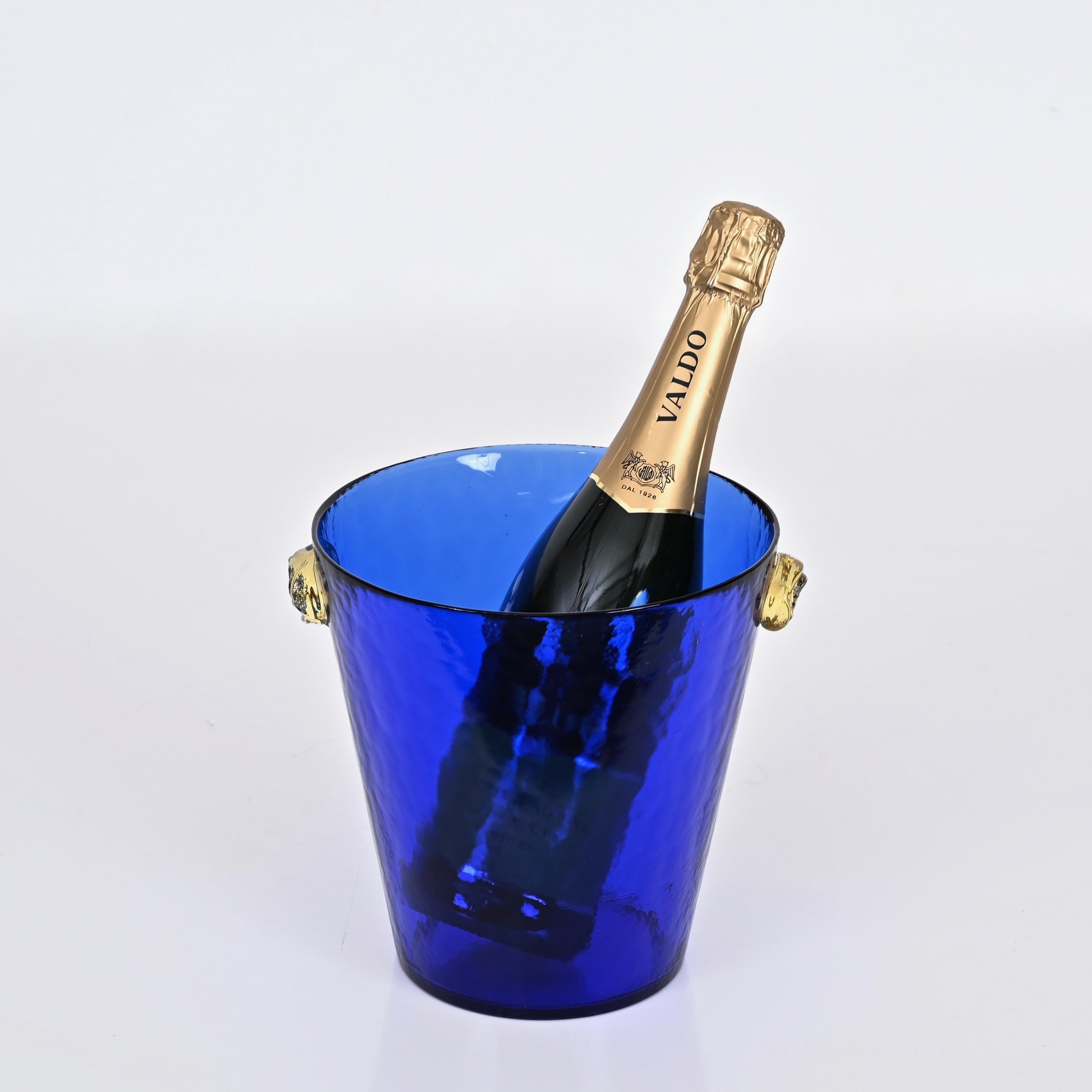 Blue Murano Glass Ice Bucket with Gold Glass Handles, Italy 1960s For Sale 5