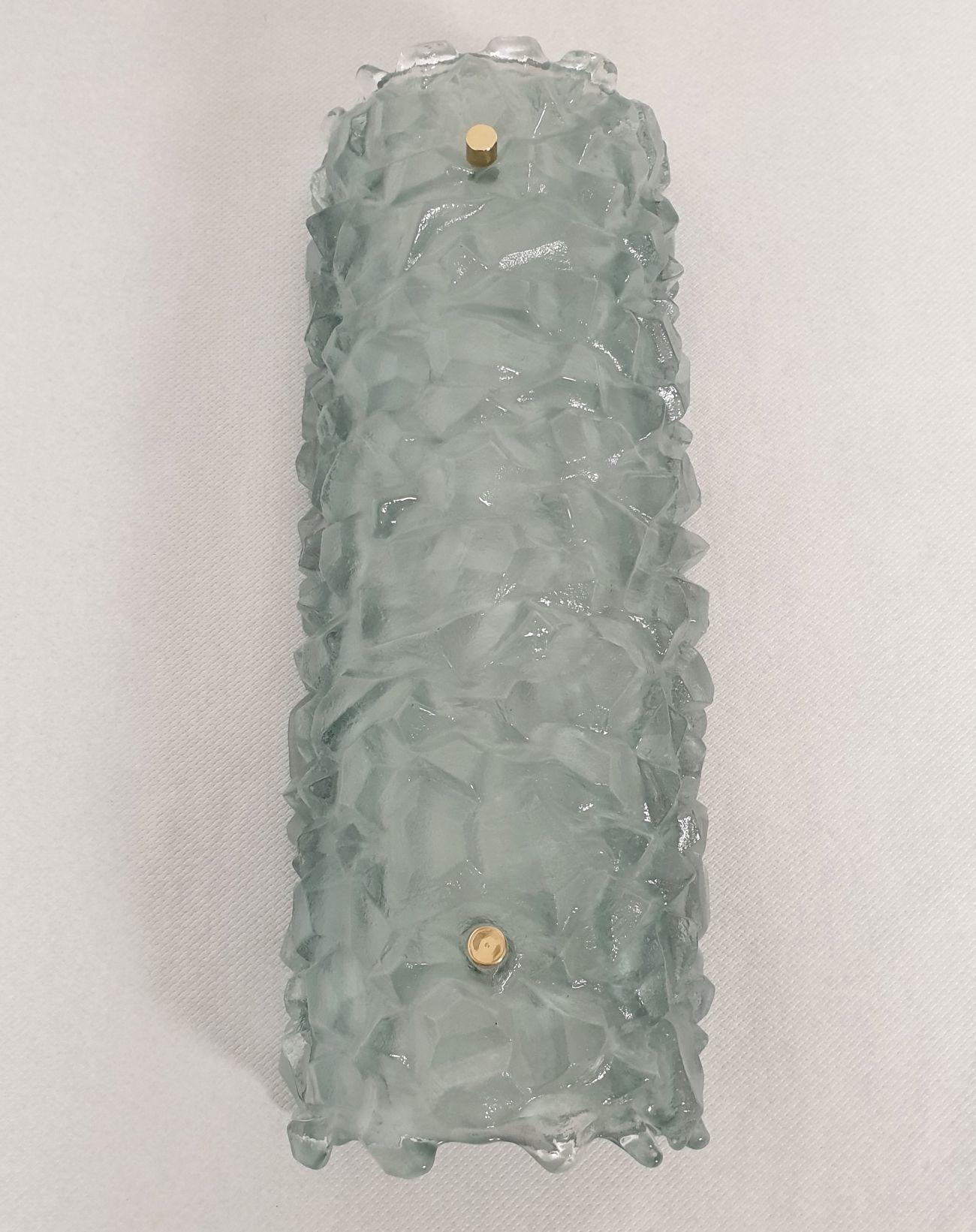 Apliques de cristal de Murano azul de mediados de siglo, un par Moderno de mediados de siglo en venta