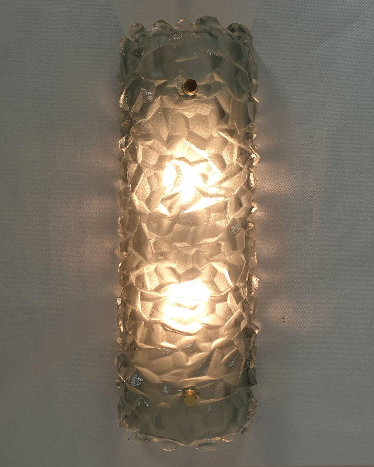 Apliques de cristal de Murano azul de mediados de siglo, un par Italiano en venta