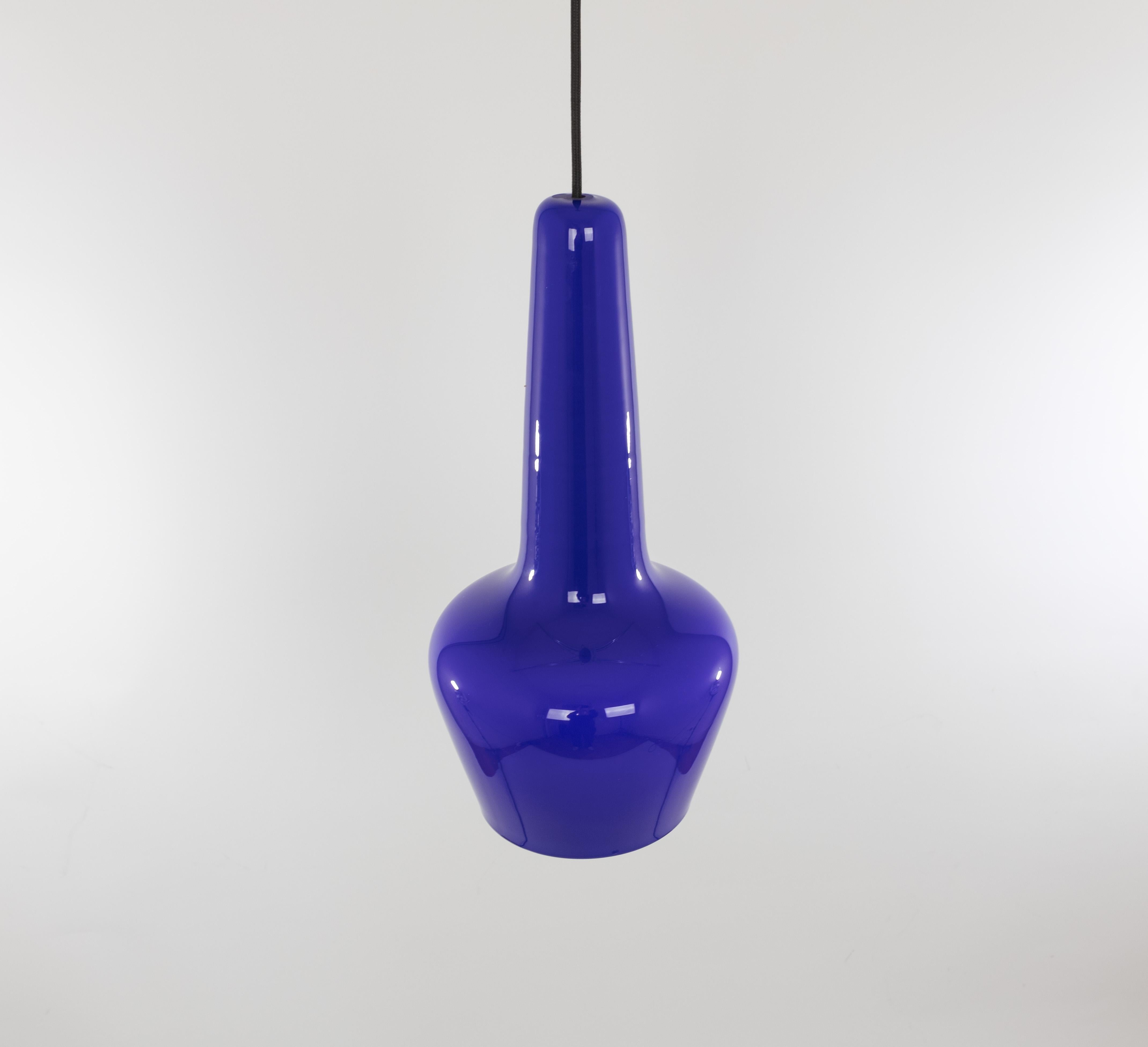 Colgante de cristal de Murano azul, años 60 siglo XX en venta