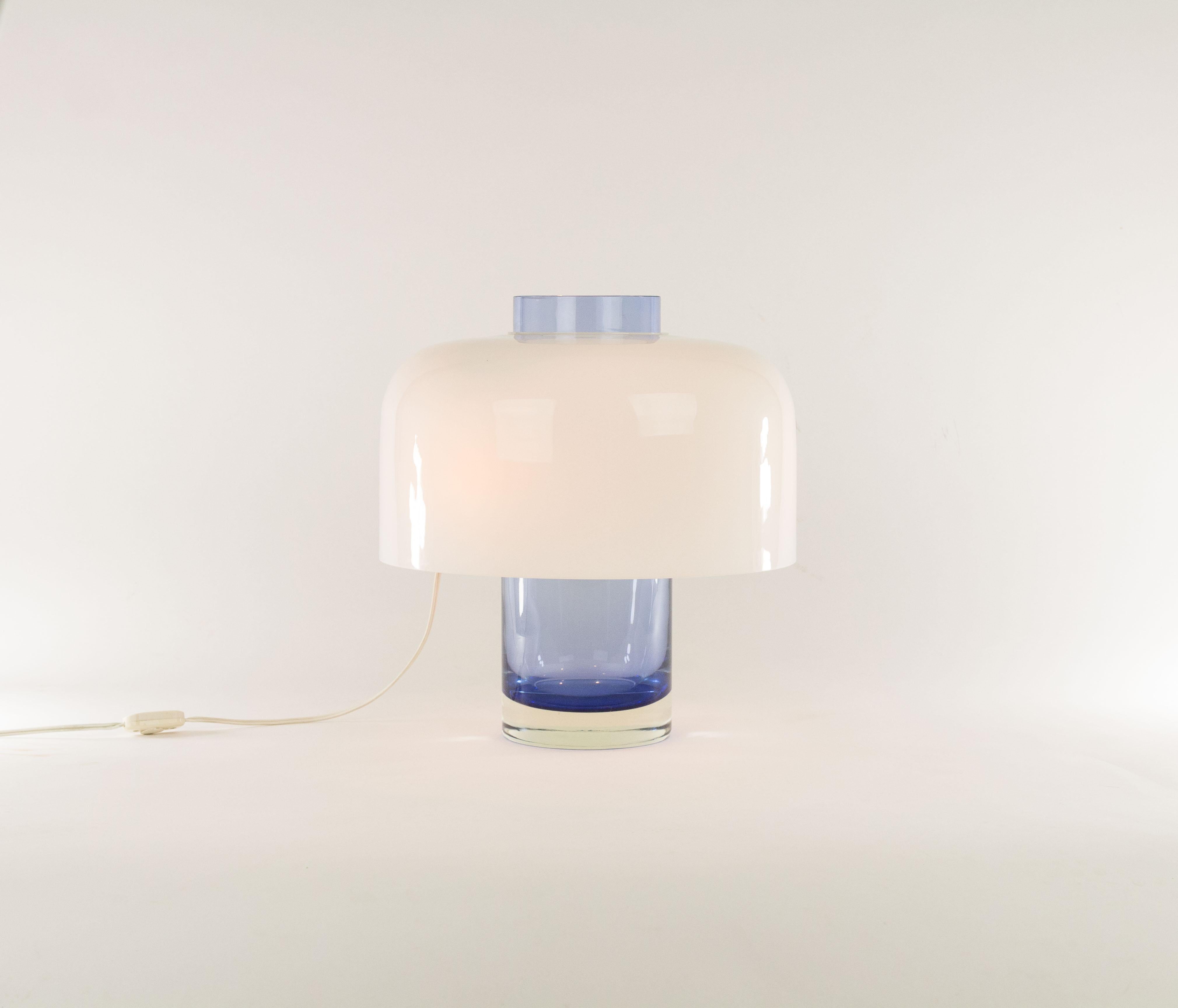 Mid-Century Modern Blue and white Glass Table Lamp LT 226 by Carlo Nason for A.V. Mazzega, 1960s