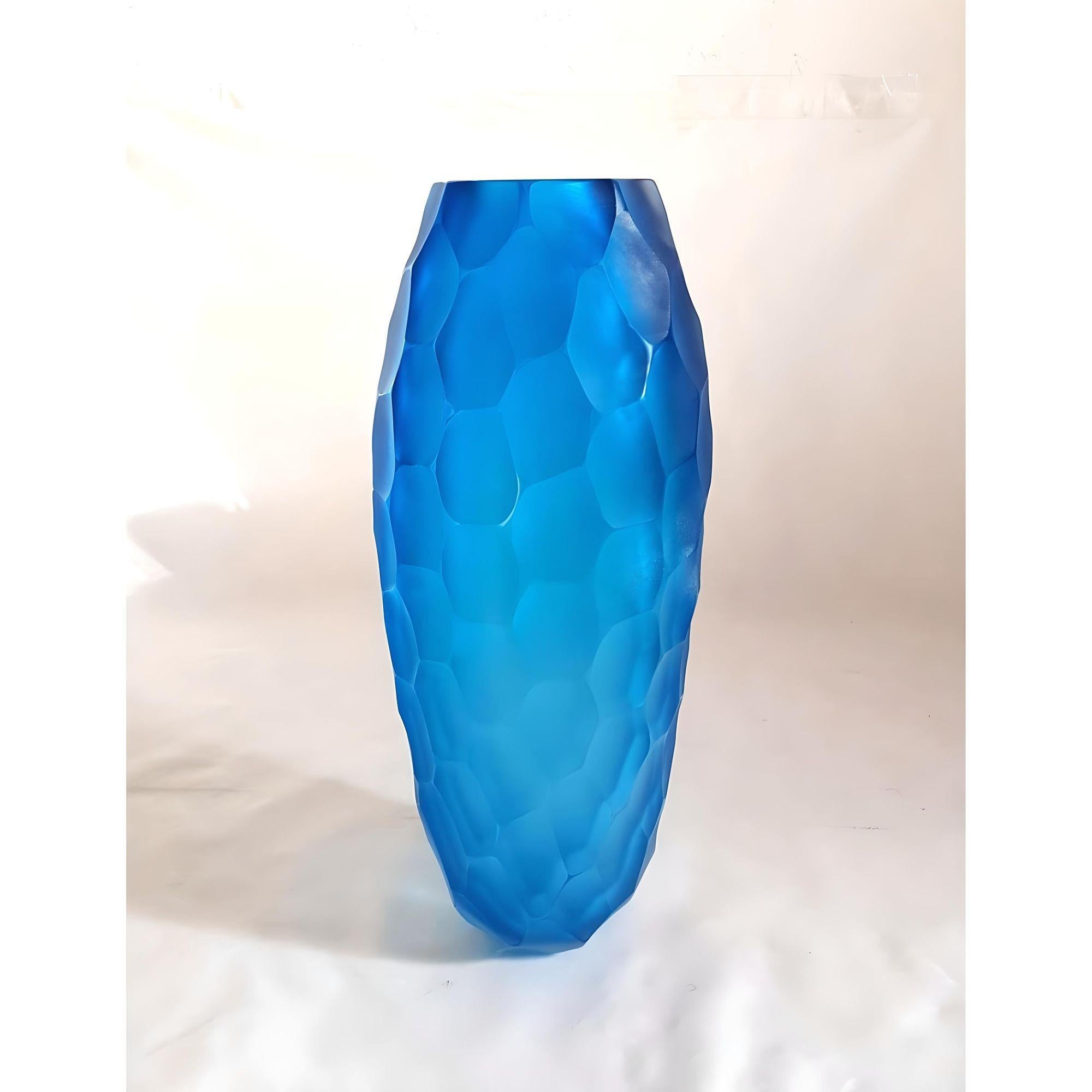 Blue Murano Glass Vase, Italy 1980s In Excellent Condition For Sale In Dallas, TX