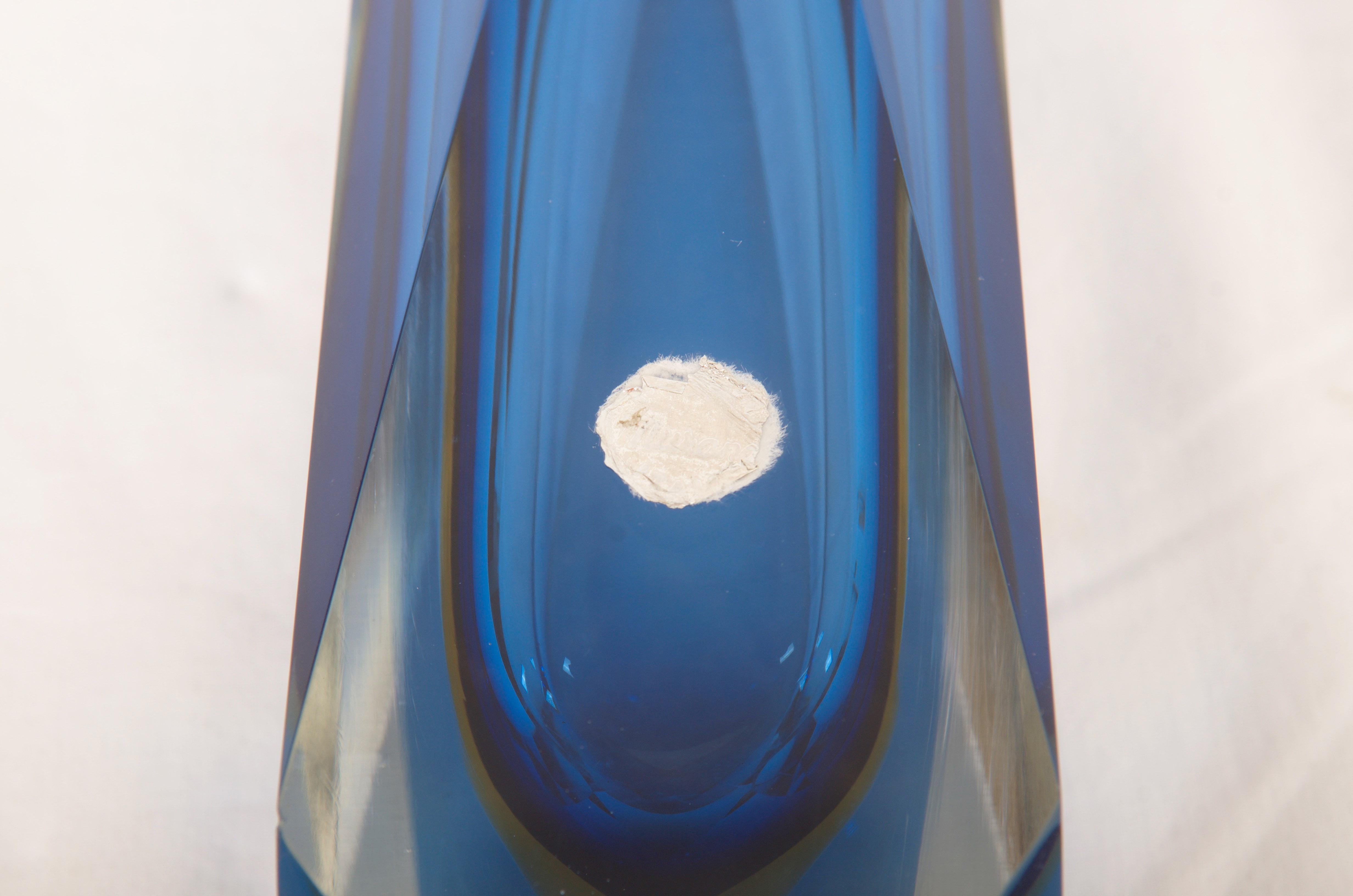 Vase en verre bleu de Murano Seguso Flavio Poli en vente 4