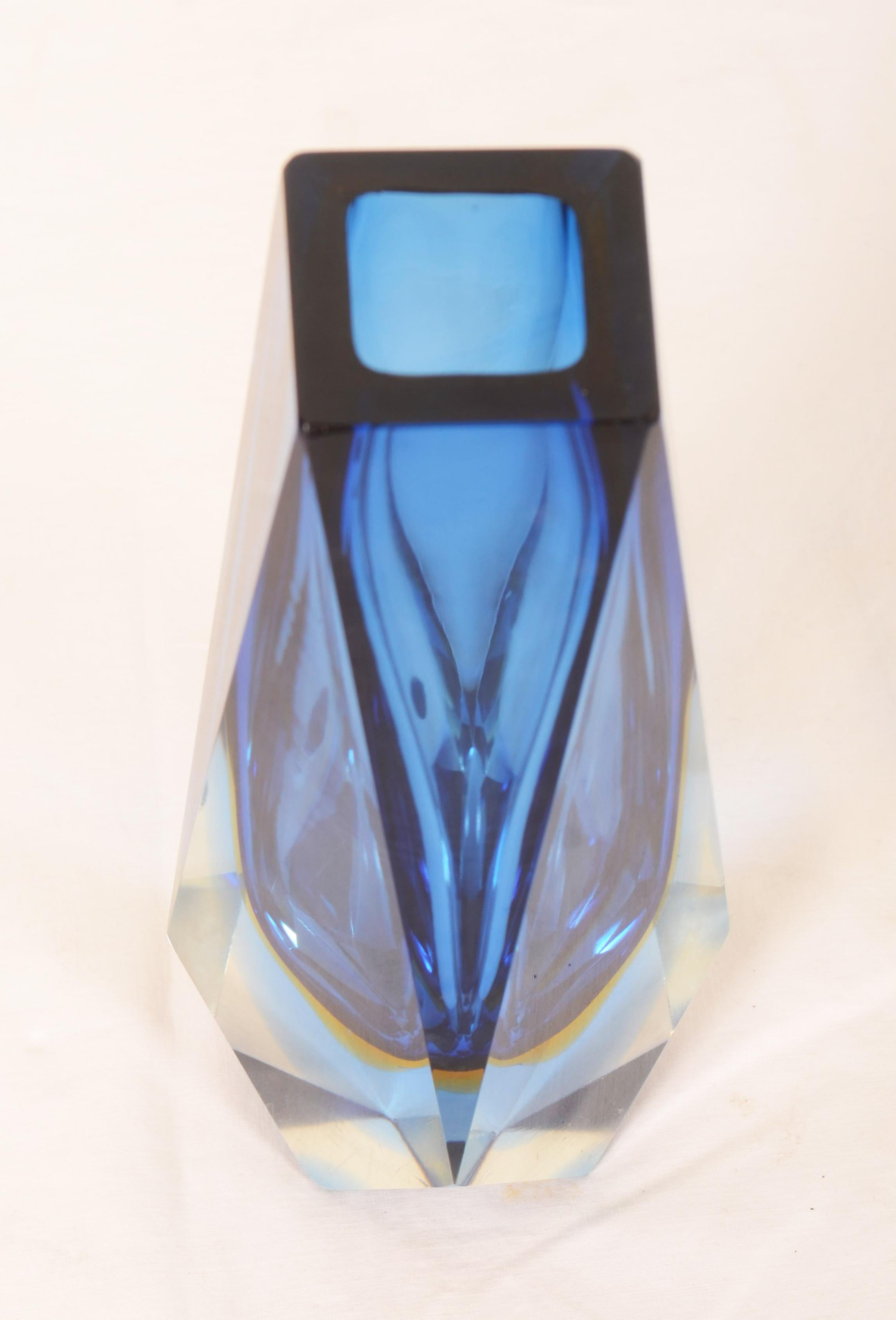 Blue Murano Seguso Flavio Poli Glass Vase In Good Condition For Sale In Vienna, AT