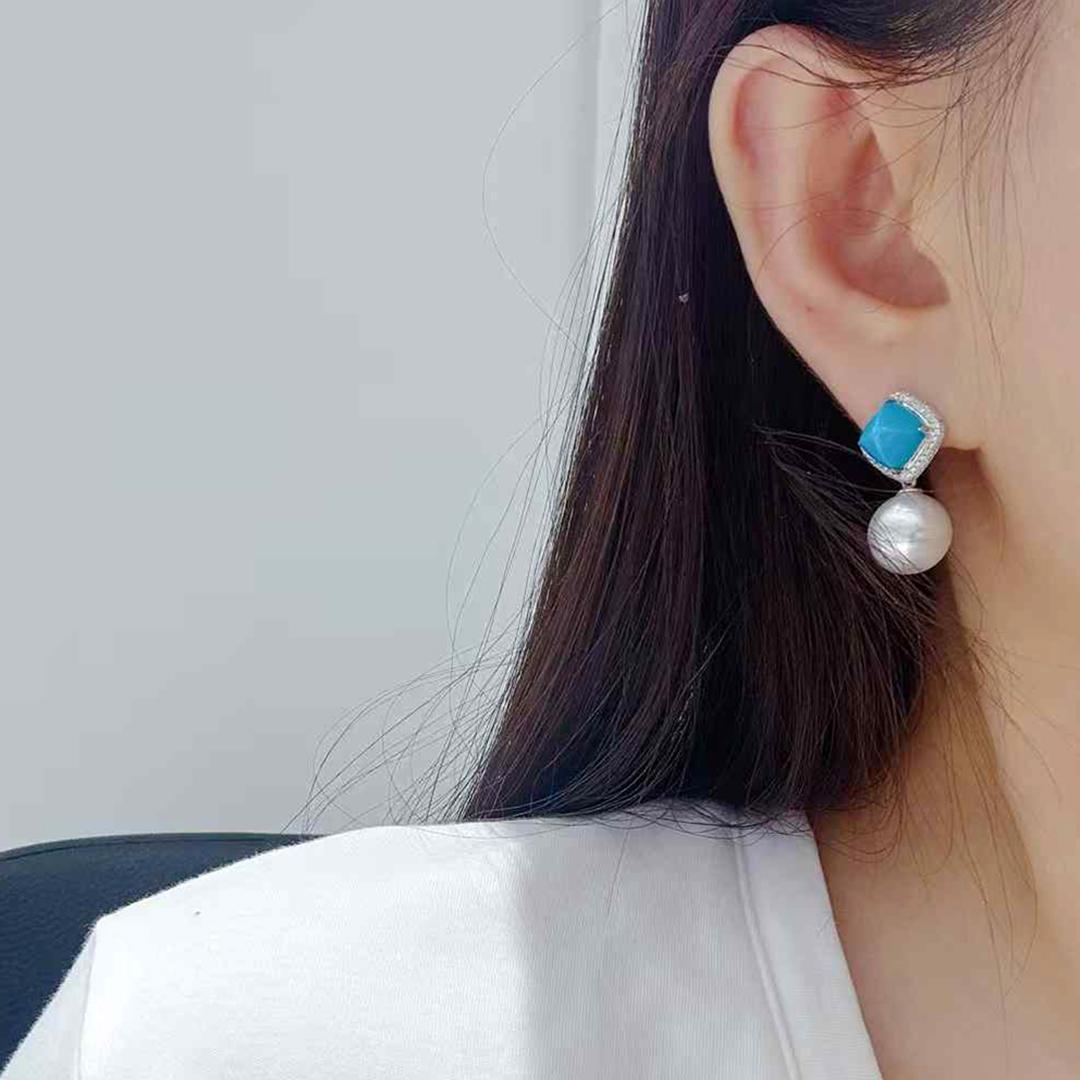 Caelmare】 Orecchini convertibili in turchese e perle dei mari del sud Blue Muse in vendita 7