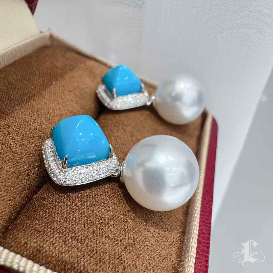 Donna Caelmare】 Orecchini convertibili in turchese e perle dei mari del sud Blue Muse in vendita