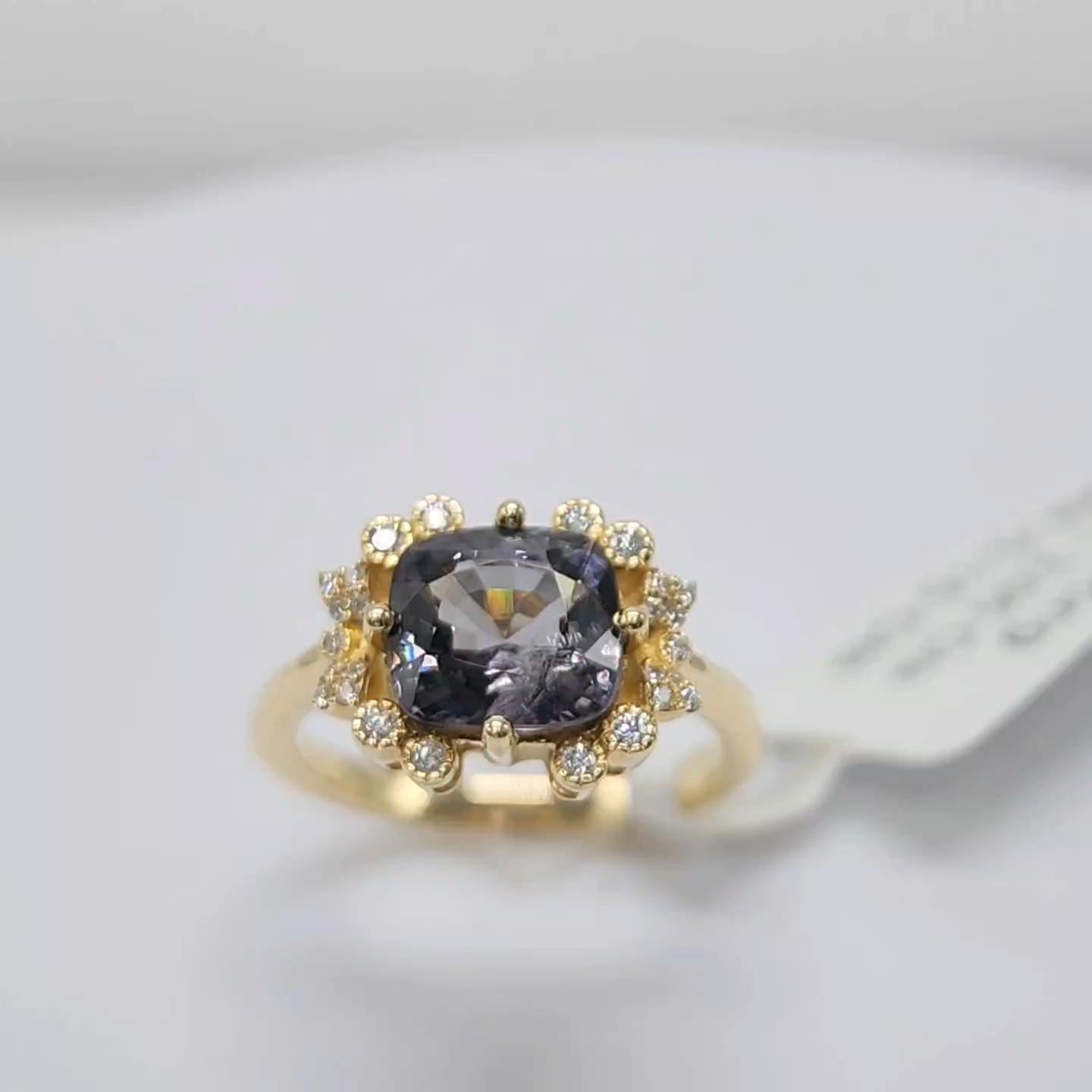 Cushion Cut Blue Natural color change Spinel Gemstones  Ring 14 Karat Gold. For Sale