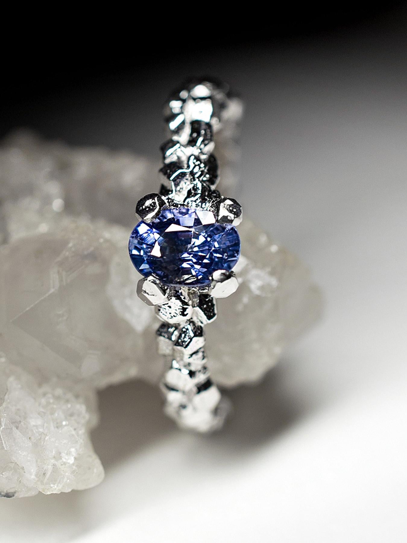 Anello di fidanzamento in argento con zaffiro blu naturale, regalo di compleanno per il partner In condizioni Nuovo in vendita a Berlin, DE