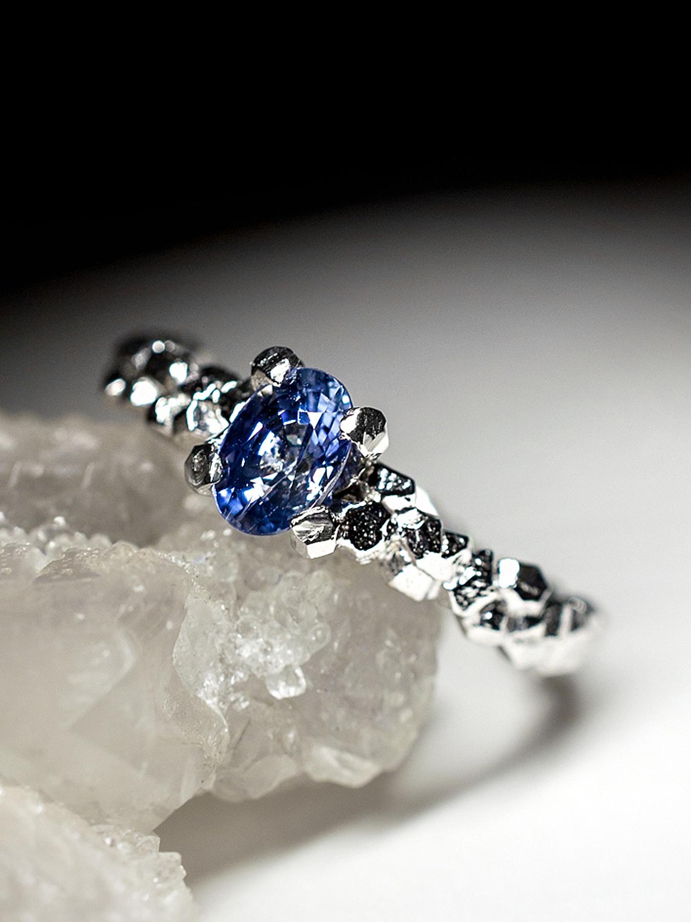 da uomo o donna Anello di fidanzamento in argento con zaffiro blu naturale, regalo di compleanno per il partner in vendita