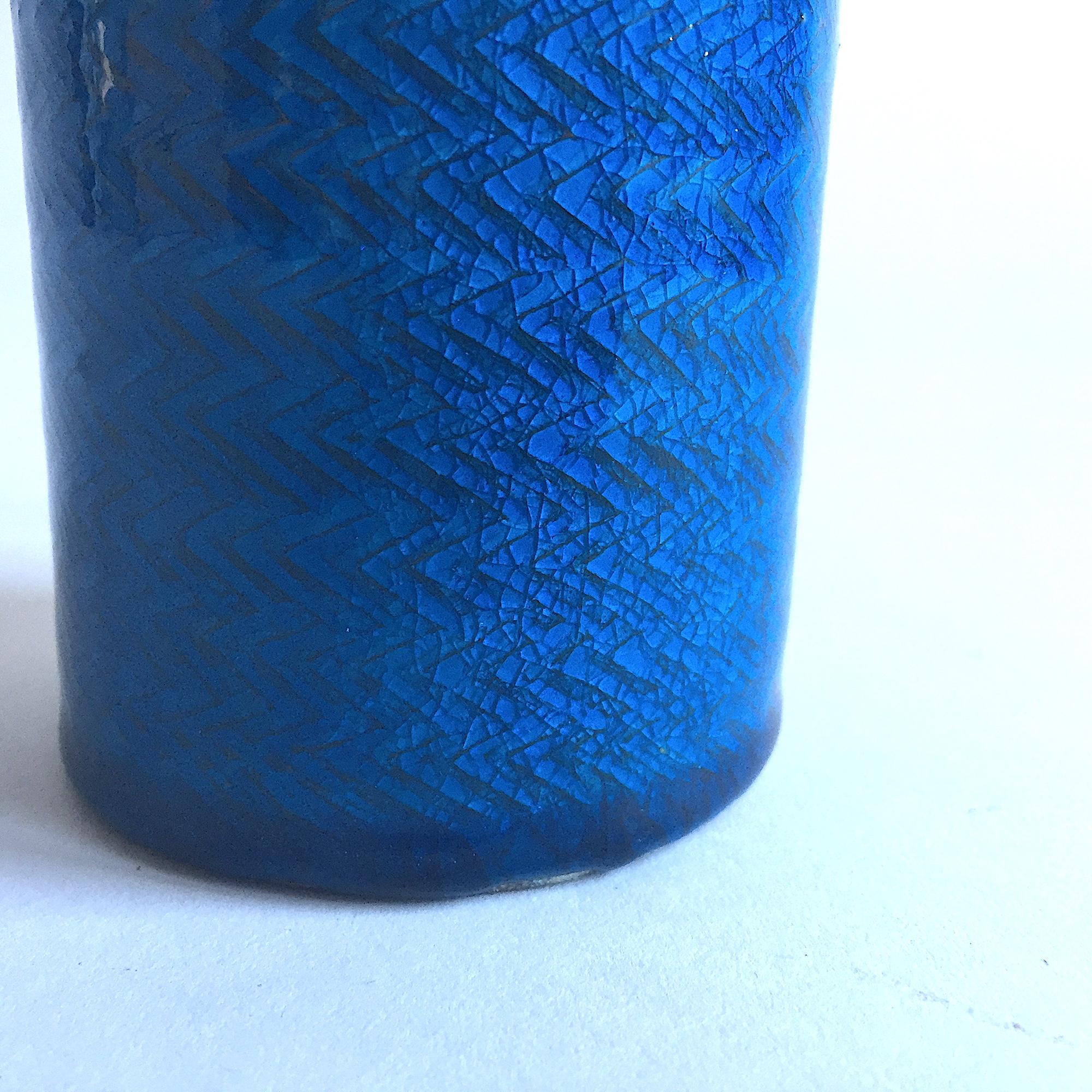 Caribbean blue glaze stoneware table vase by Nils Kahler for Hermann A. Kahler, Denmark. Ceramic. Signed. HAK–Niels, Denmark.