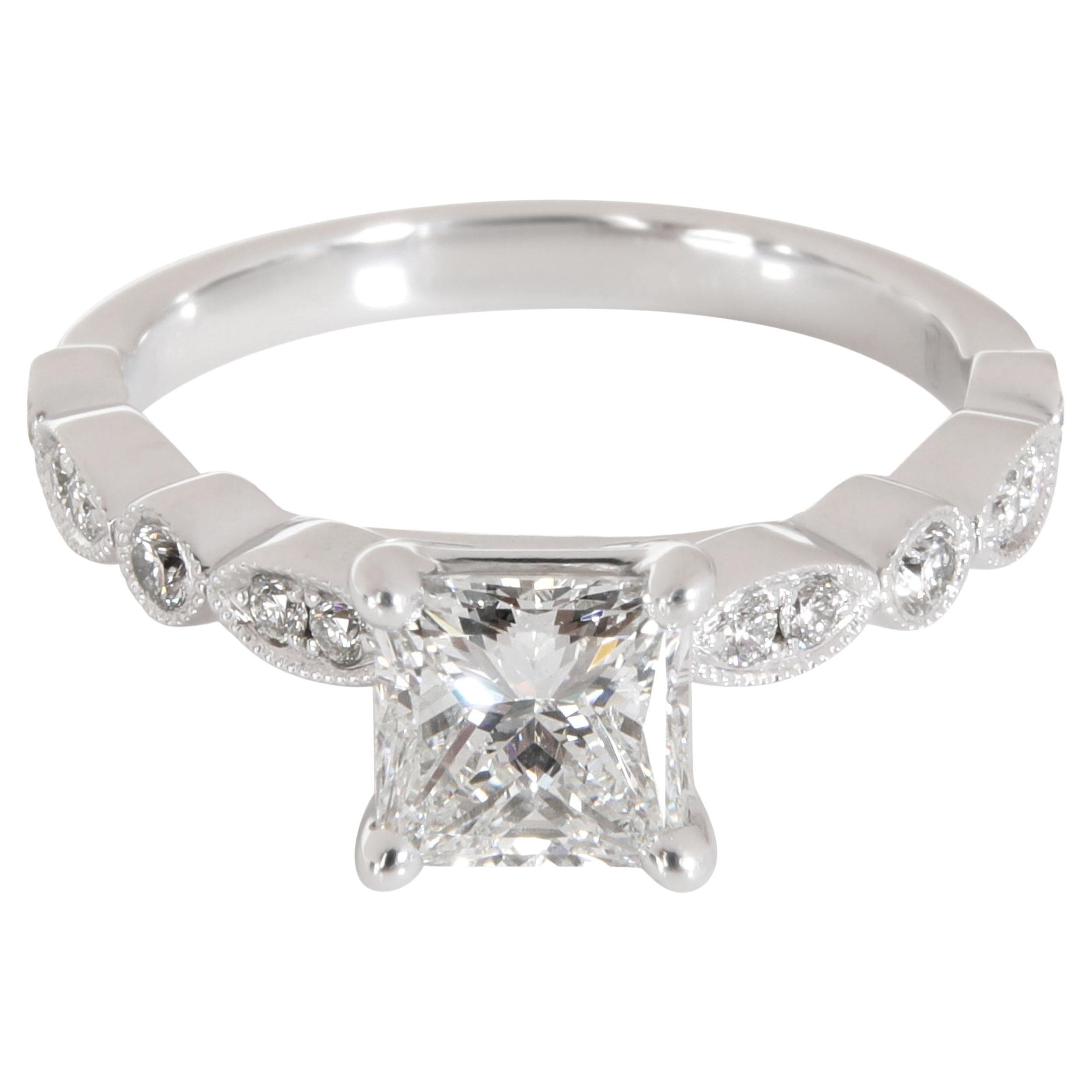 Blue Nile Diamond Engagement Ring in Platinum GIA Certified E VVS2 1.09