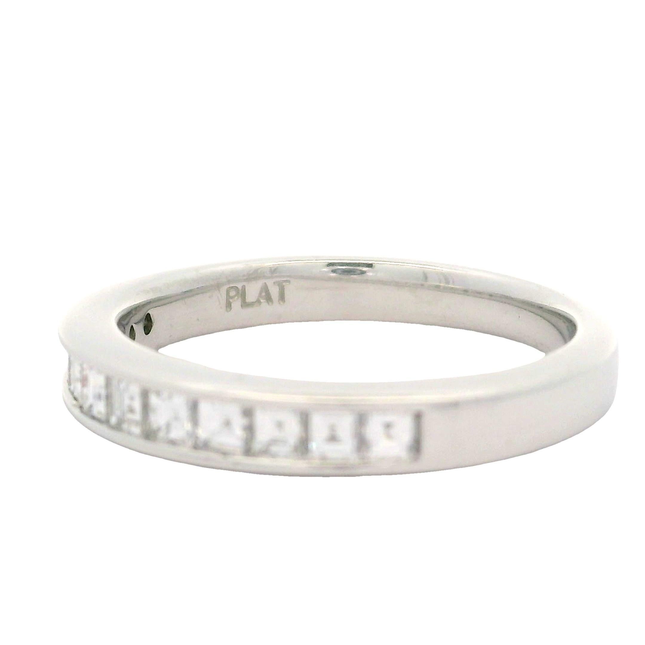 De las mujeres Blue Nile Alianza de Platino 0,60 ctw Diamante Cuadrado Paso en Canal en venta