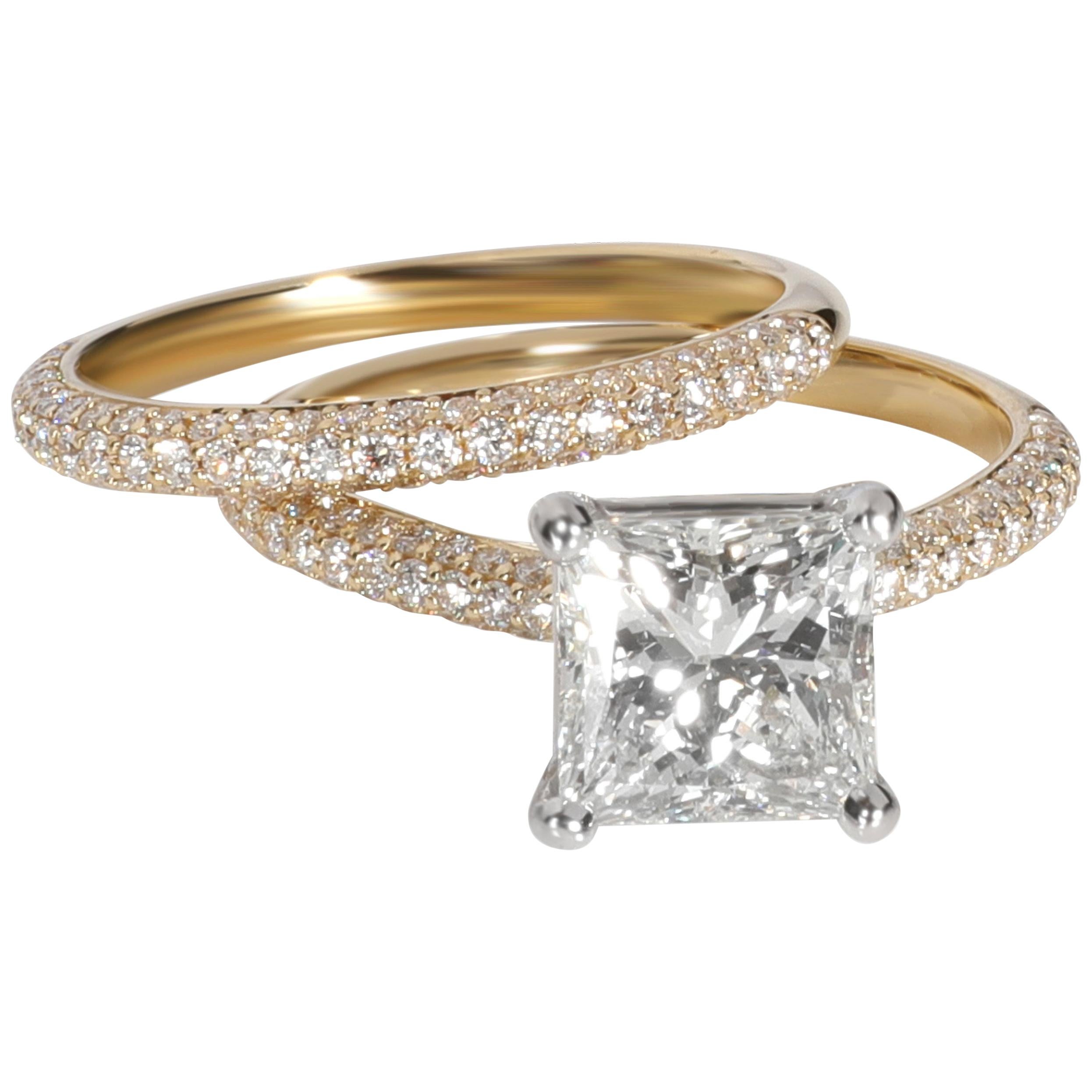 Blue Nile Princess Diamond Wedding Set in 18 Karat Yellow Gold H VVS2 2.70 Carat